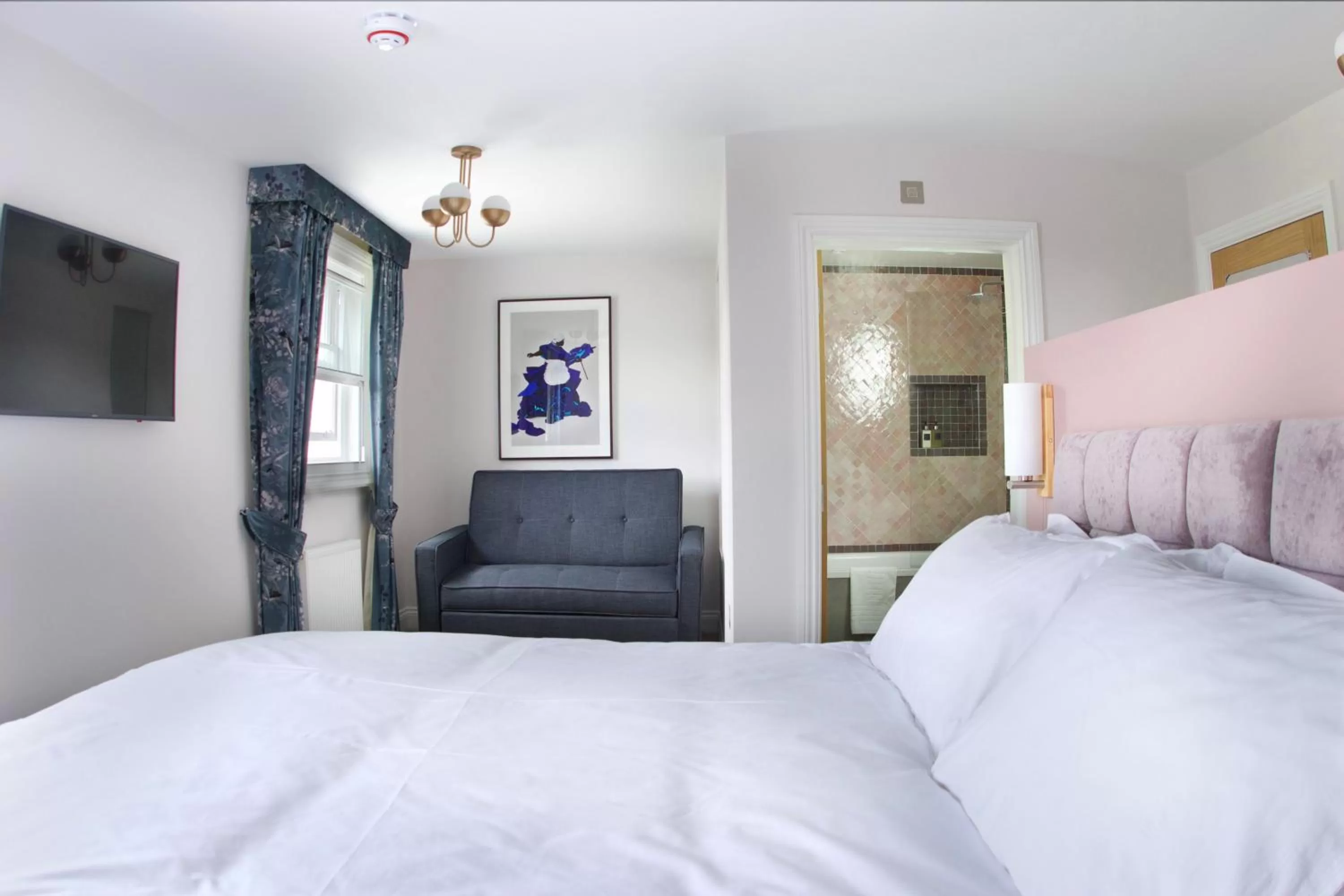 Bed in The Kings Arms