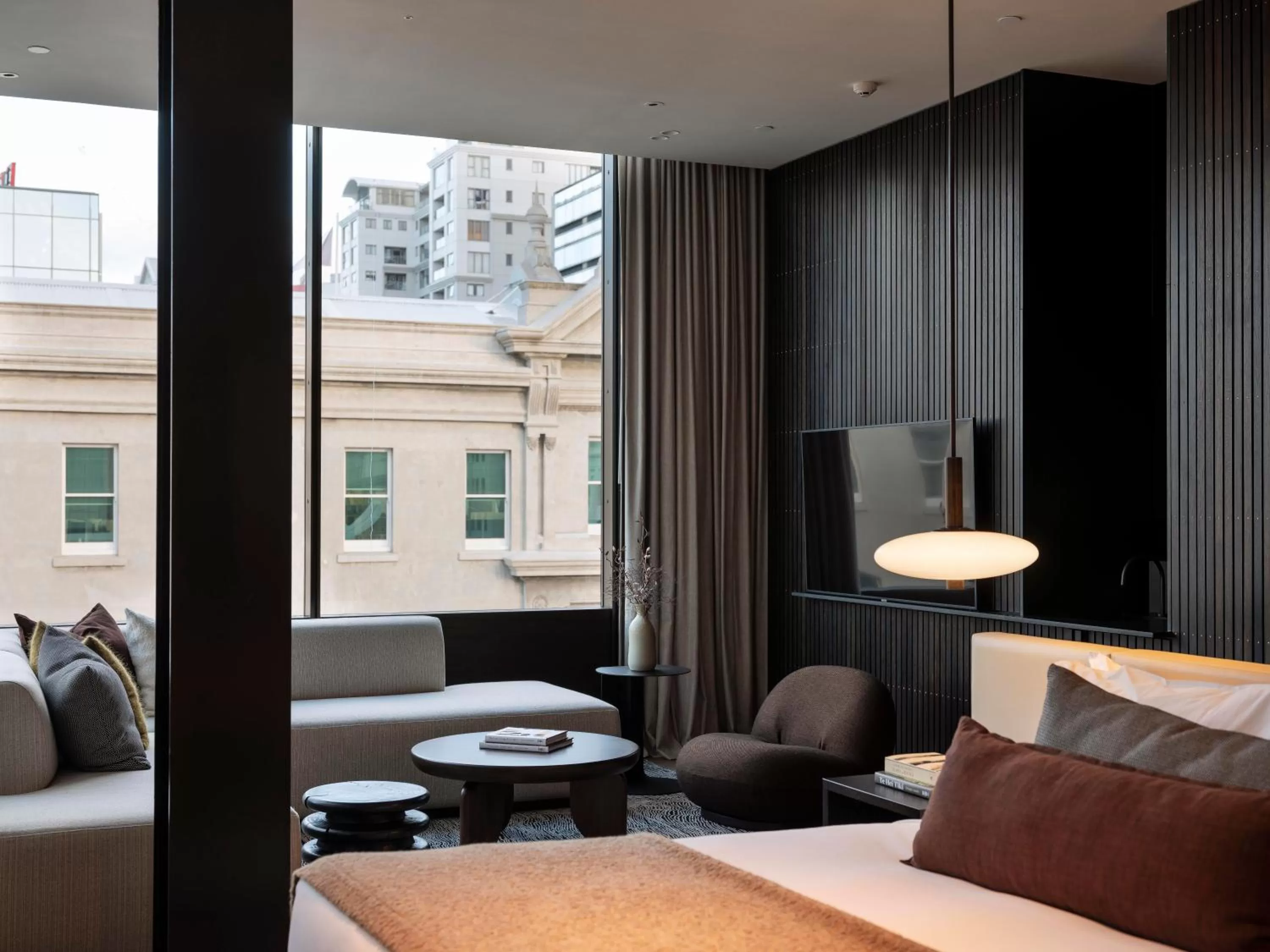 Living room, Bed in The Hotel Britomart