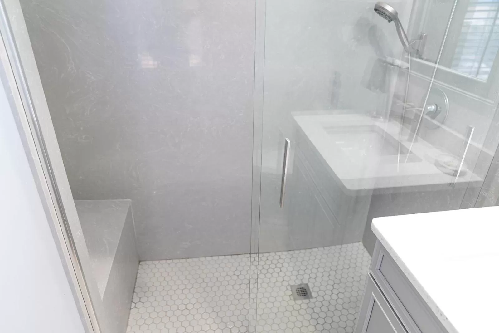 Bathroom in Tyler Inn at Zion