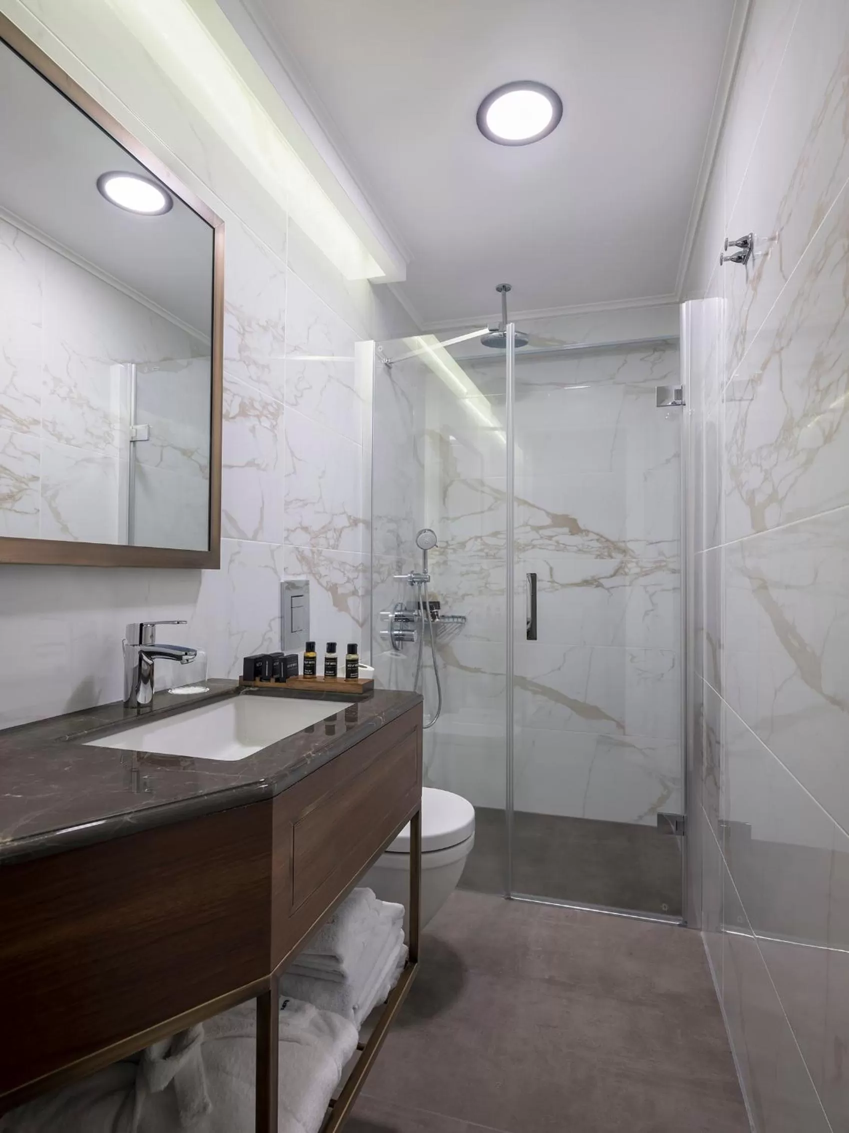 Bathroom in Azzap Hotel Galata