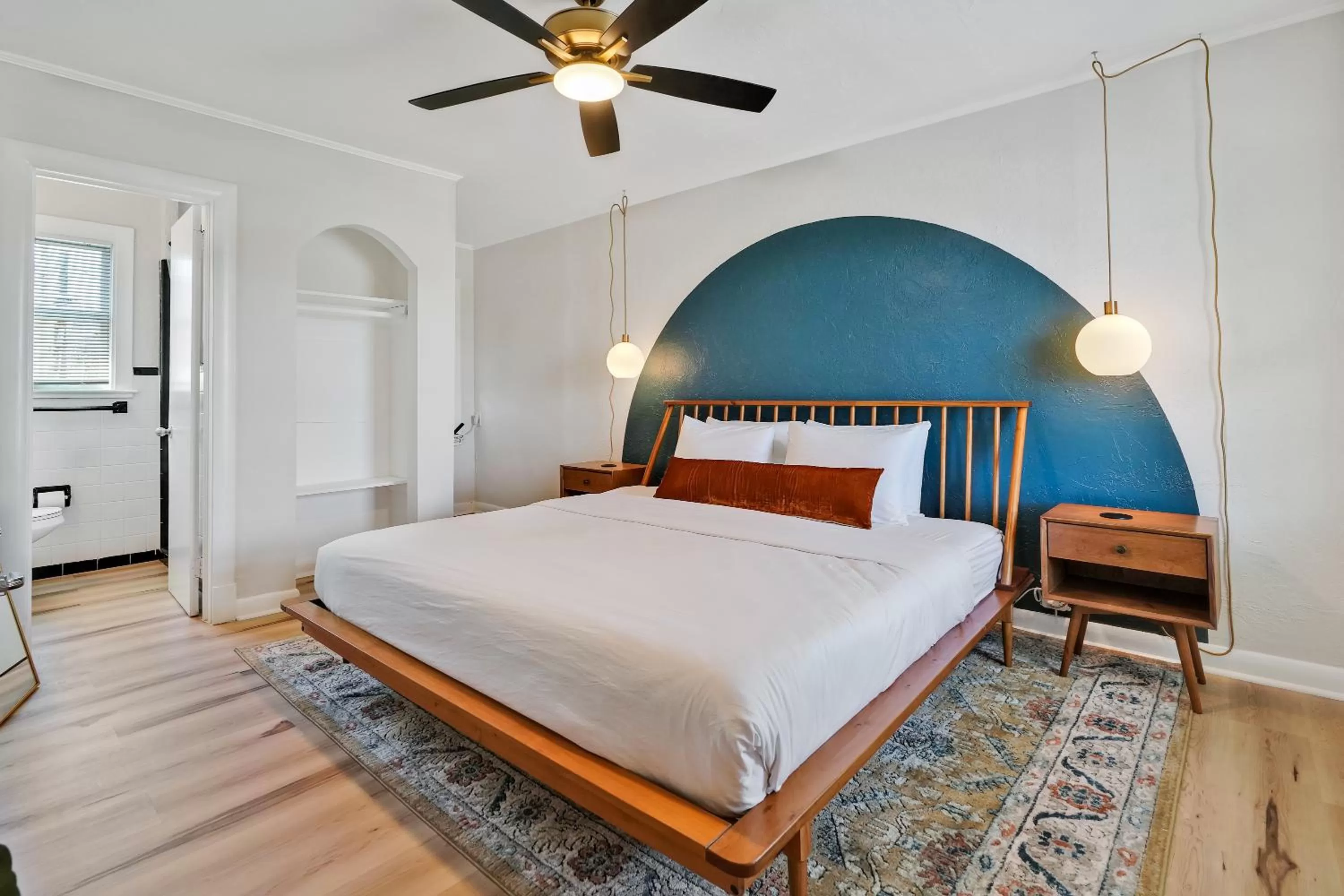 Bed in The Starlite Inn