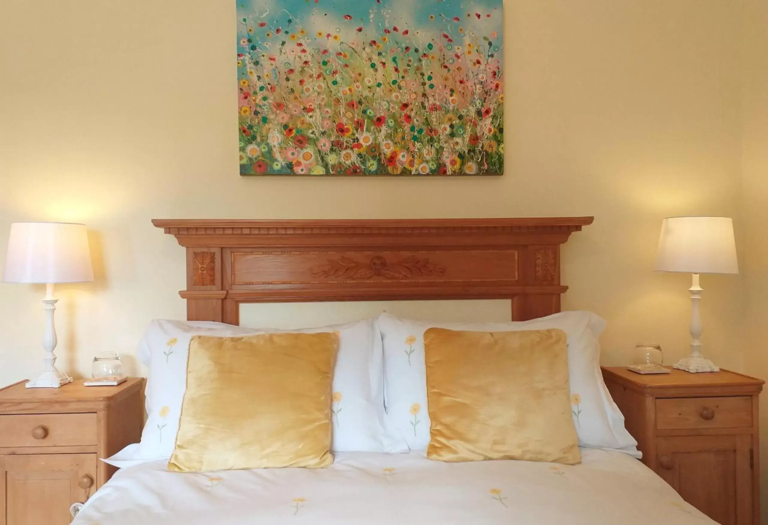 Double Room with Private Bathroom in Lobhill Farmhouse Bed and Breakfast and Self Catering Accommodation Double Room with Private Bathroom in Lobhill Farmhouse Bed and Breakfast and Self Catering Accommodation