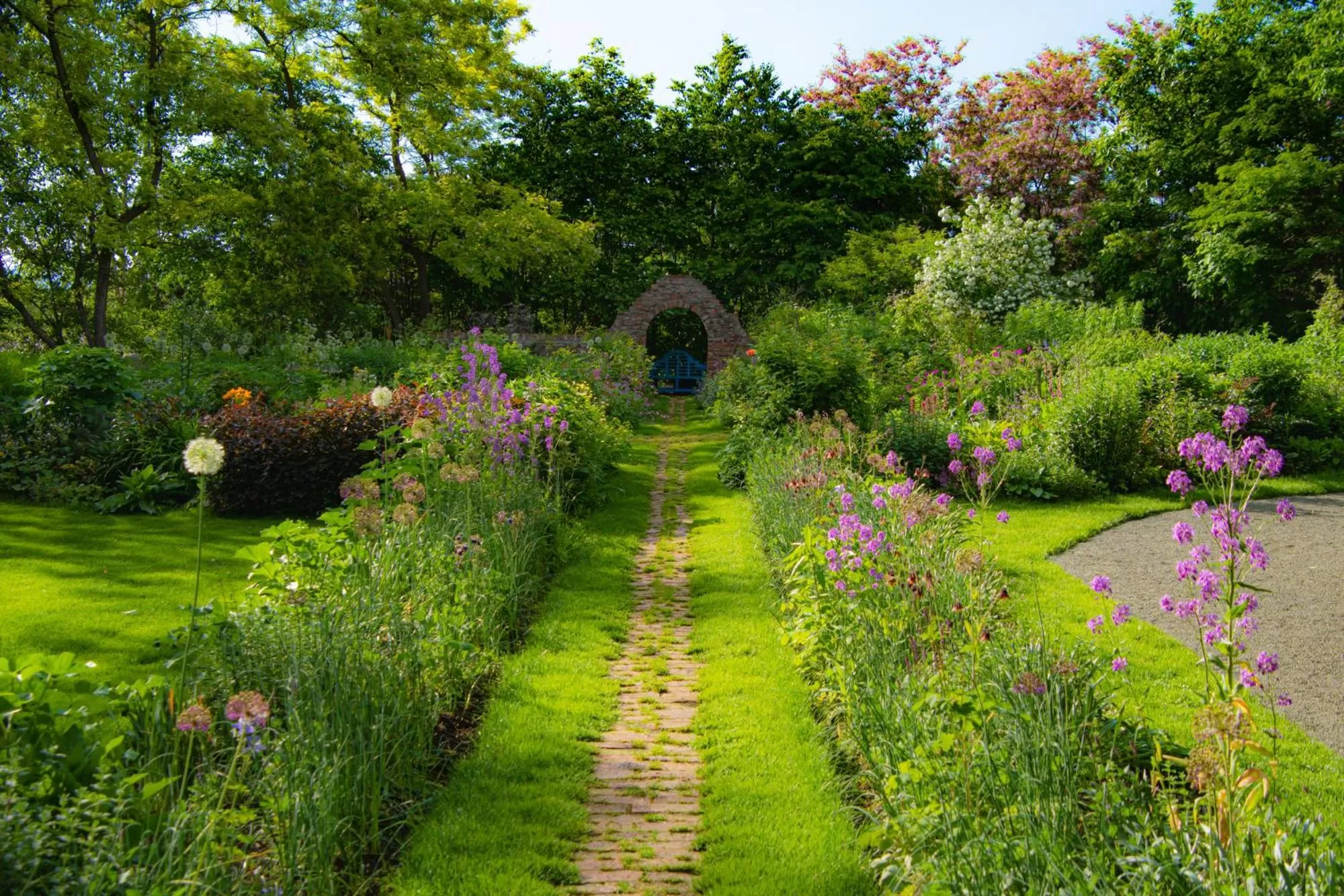 Nearby landmark in Tabist THE GREEN ASAHIKAWA