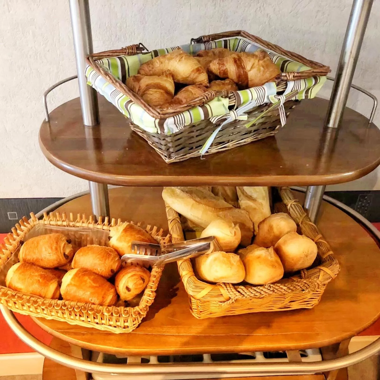 Continental breakfast in Hotel Le Ronchamp