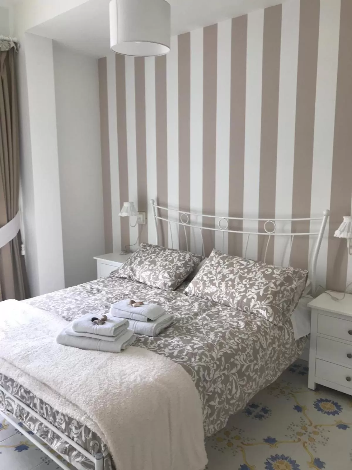 Bed in IL GIARDINO DEI GLICINI