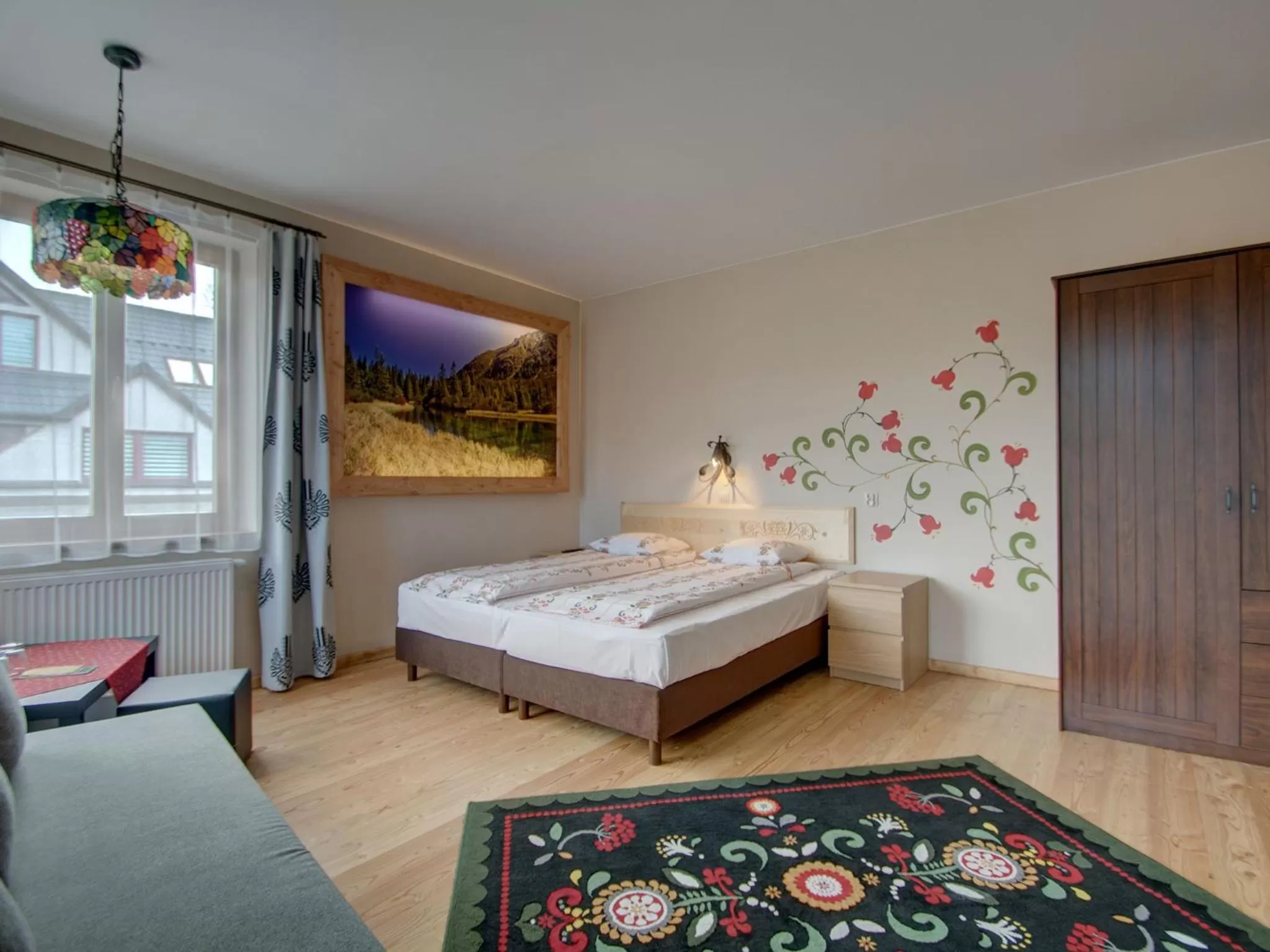 Large Double Room in Pokoje Zamoyskiego - WATRA