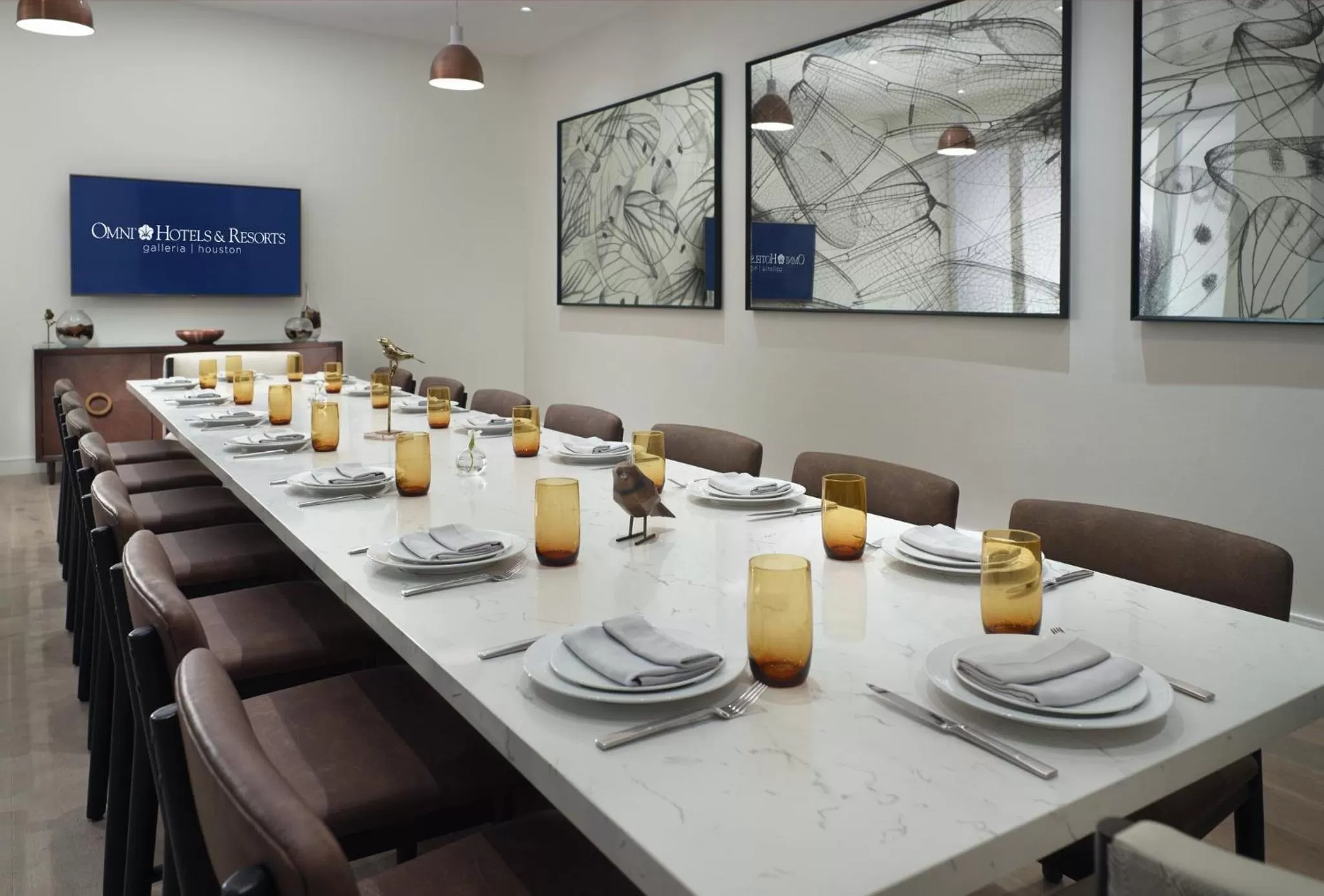 Restaurant/places to eat in Omni Houston Hotel