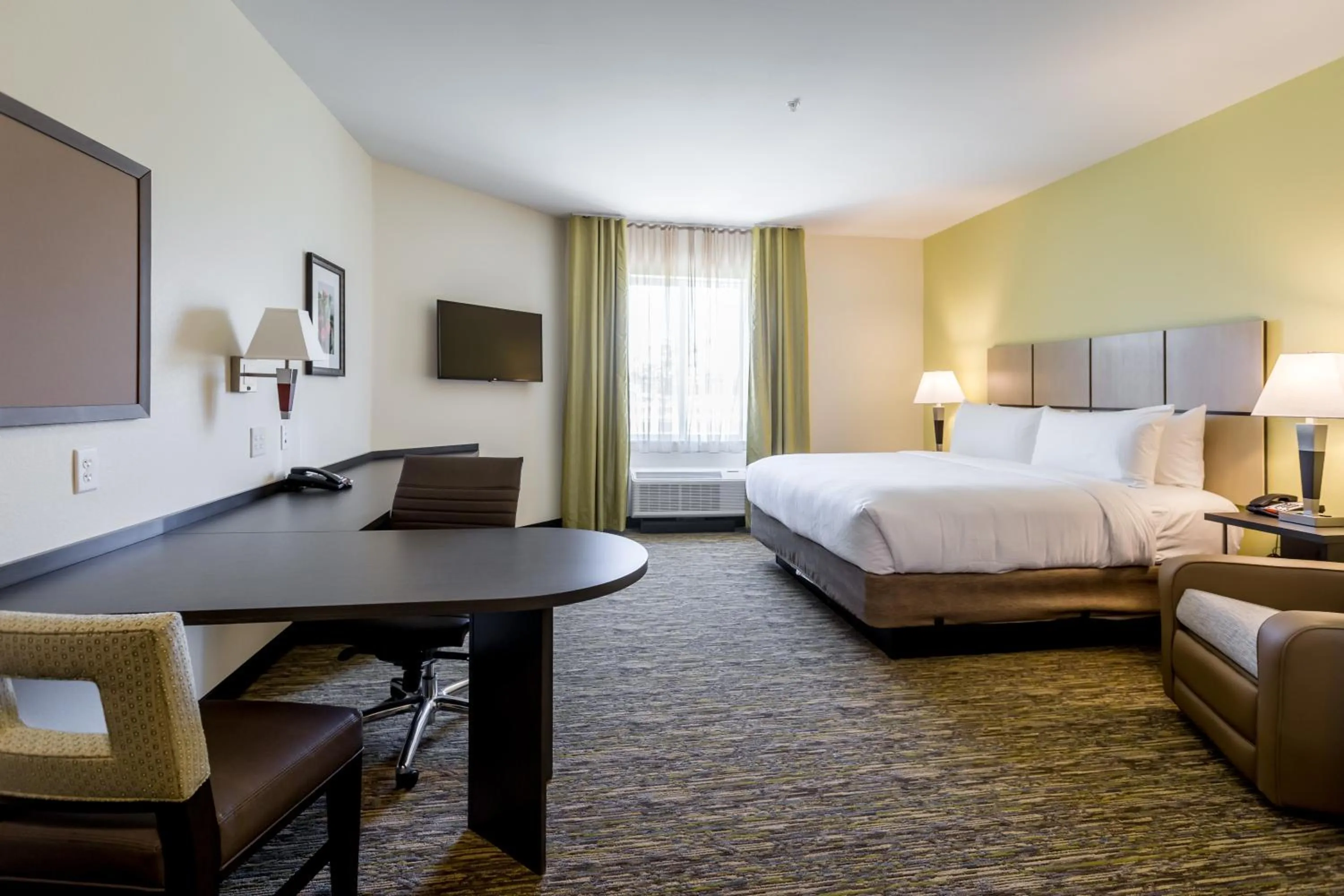 Bedroom, Bed in Candlewood Suites - Buda - Austin SW by IHG