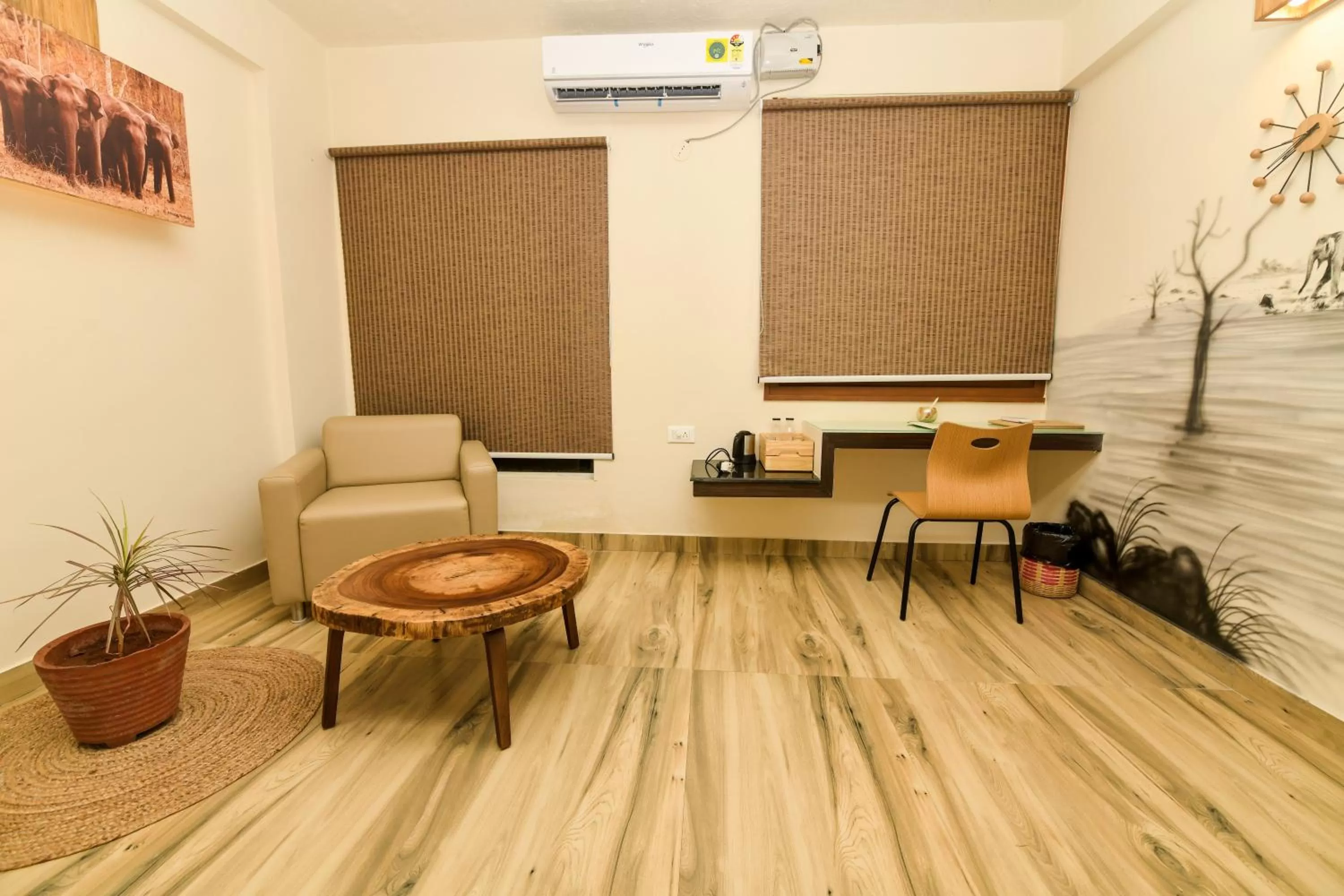 Living room in SAFARI QUEST