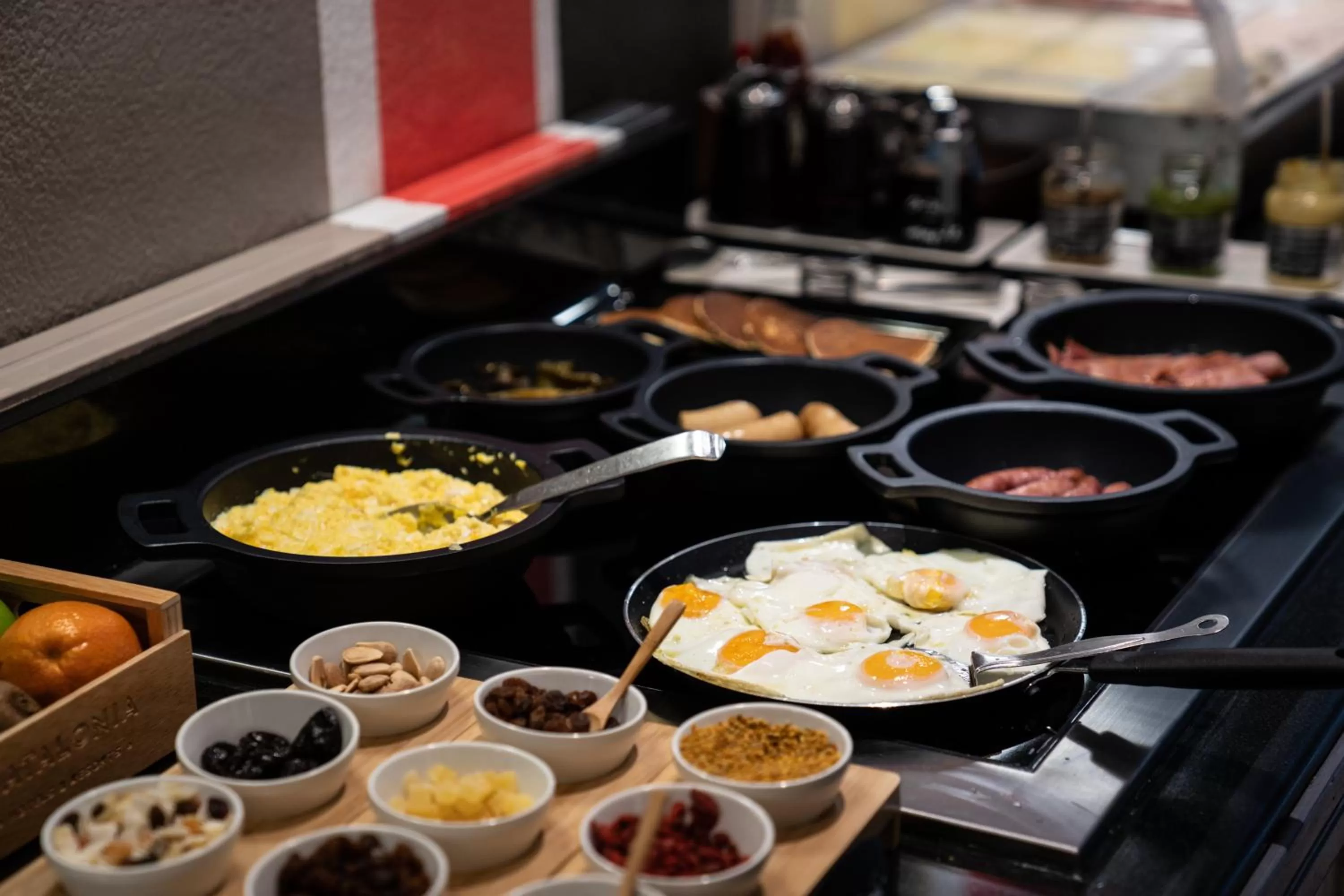 Buffet breakfast in Catalonia Roma