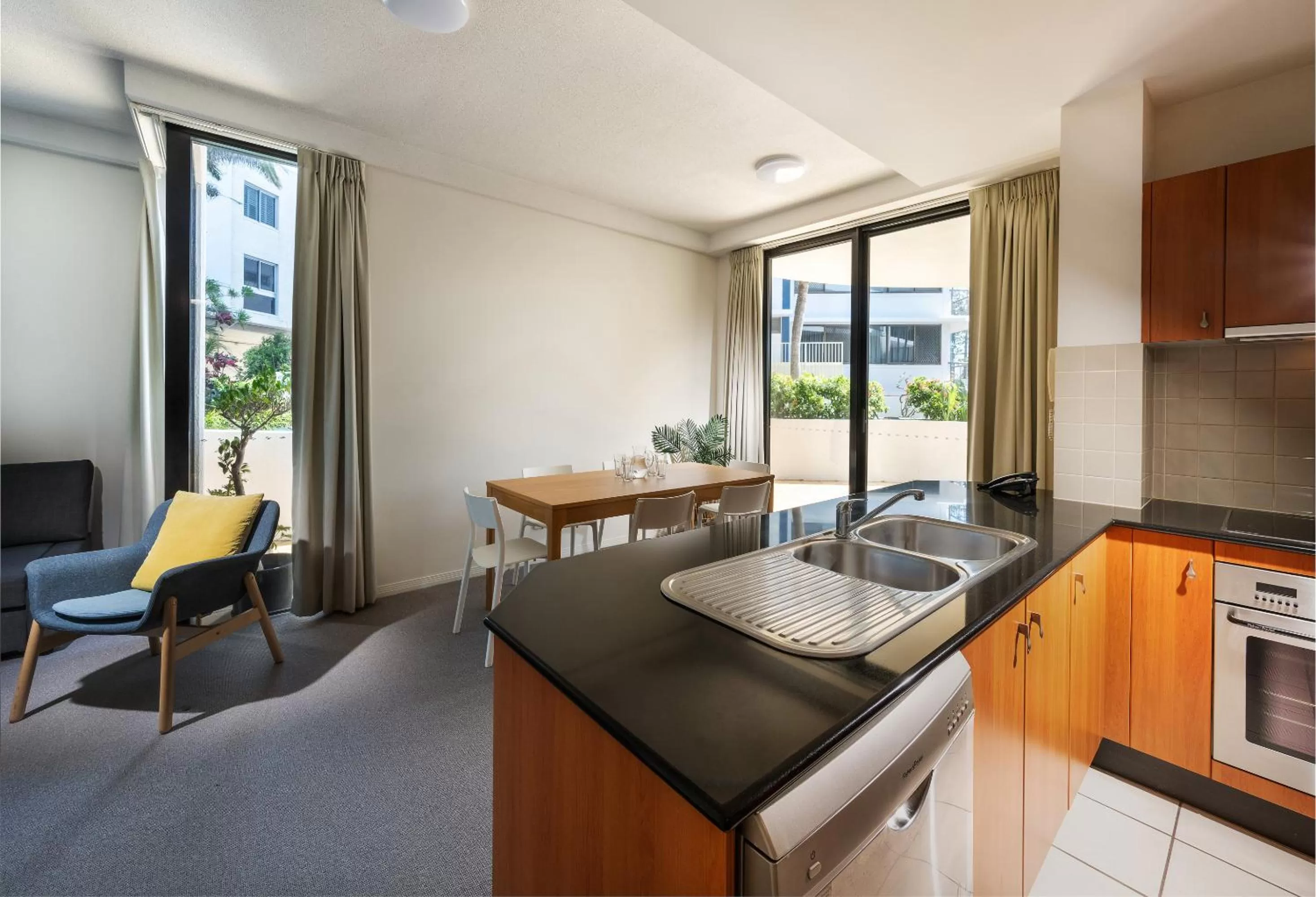 Kitchen or kitchenette in Mantra Coolangatta Beach