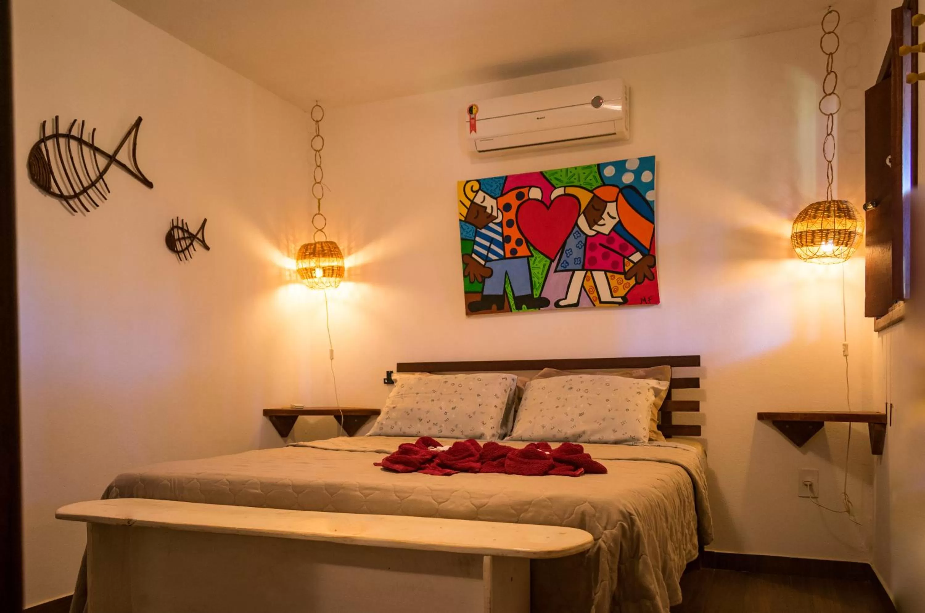 Photo of the whole room, Bed in Pousada Casa Do Cocotier