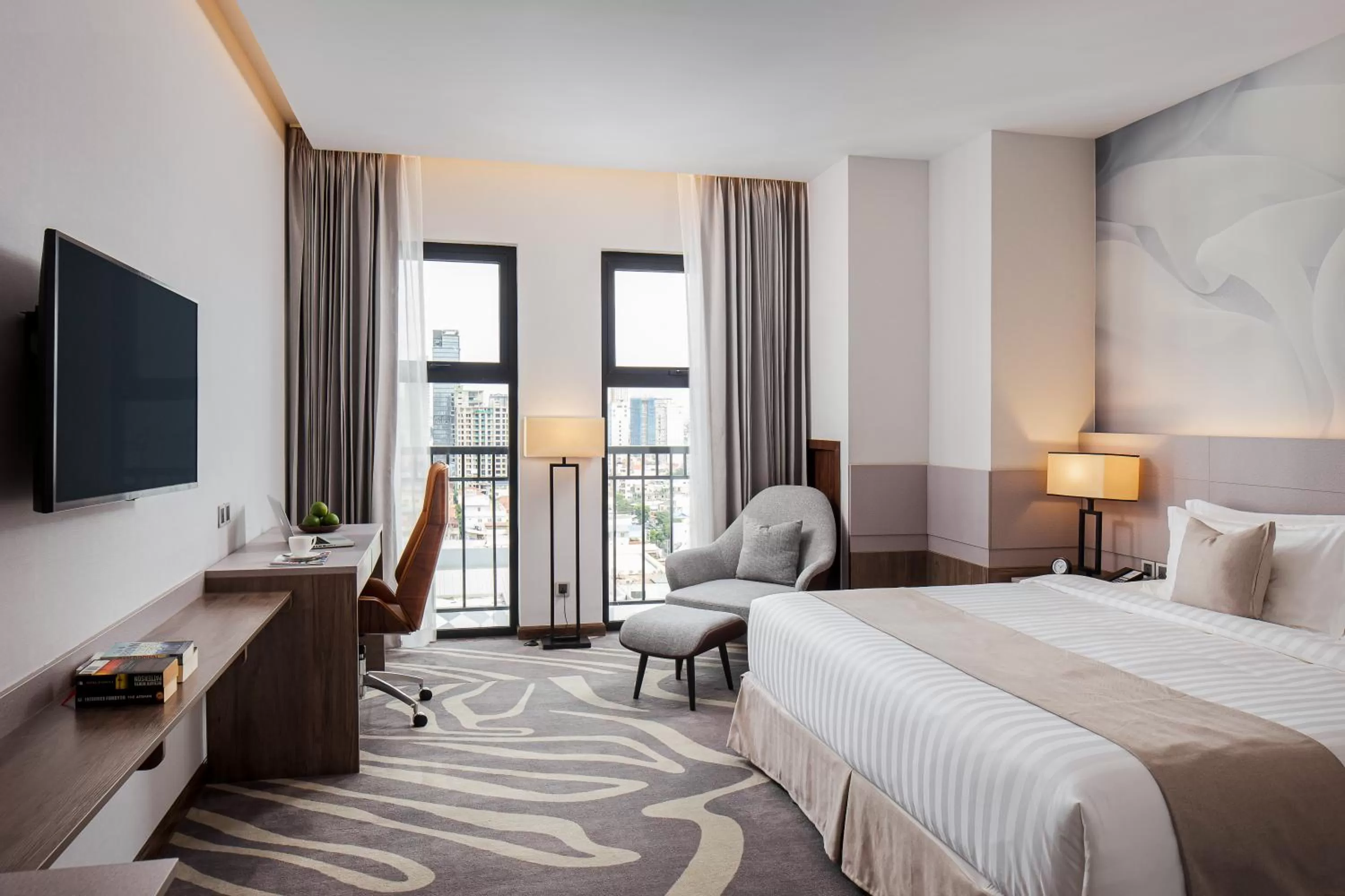 Bathroom, Bed in Sensory Park Urban Hotel