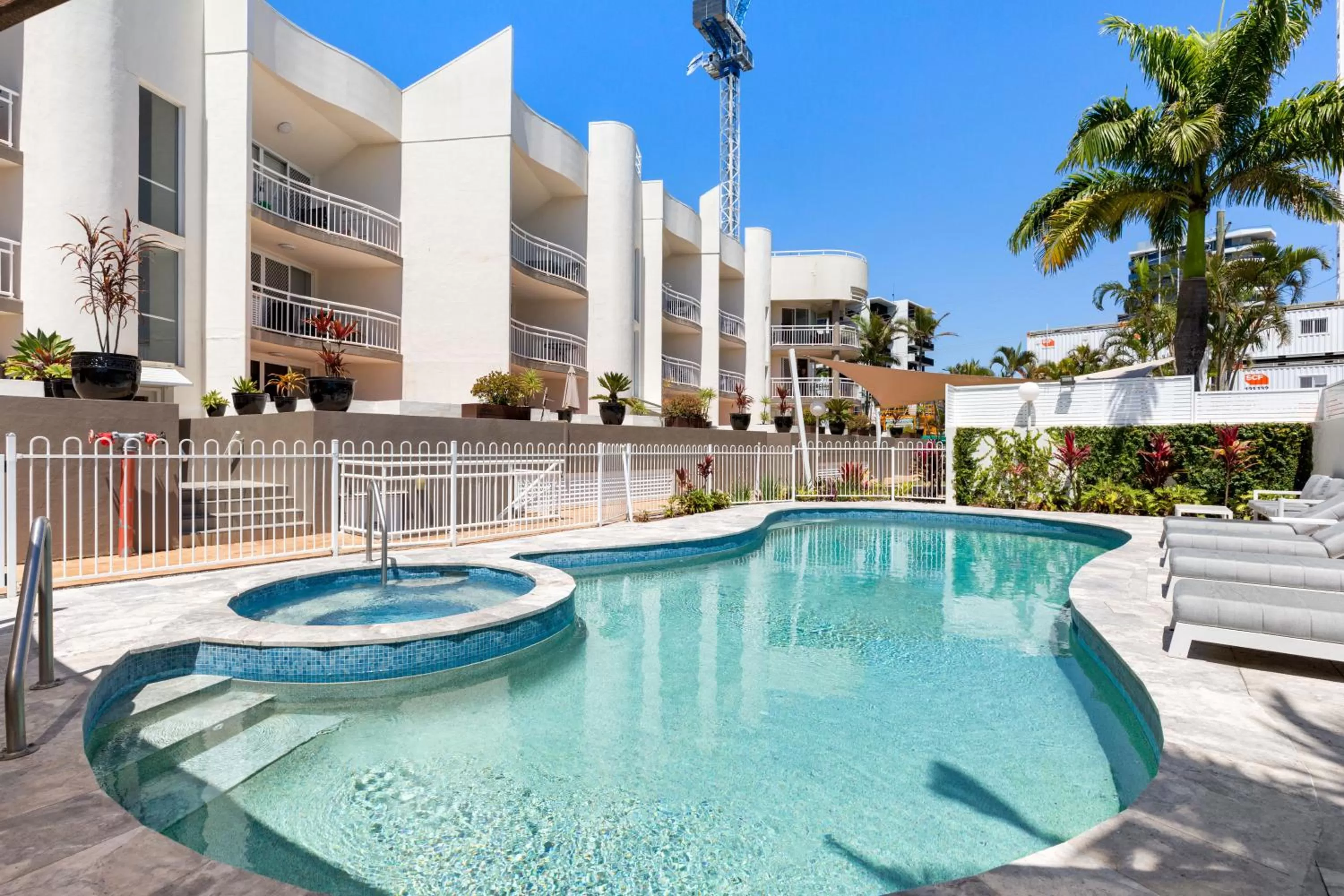 Pool view in Kirra Palms Holiday Apartments