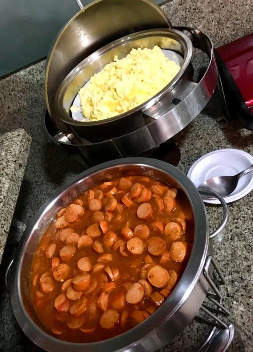 Breakfast, Food in Hotel Cambirela