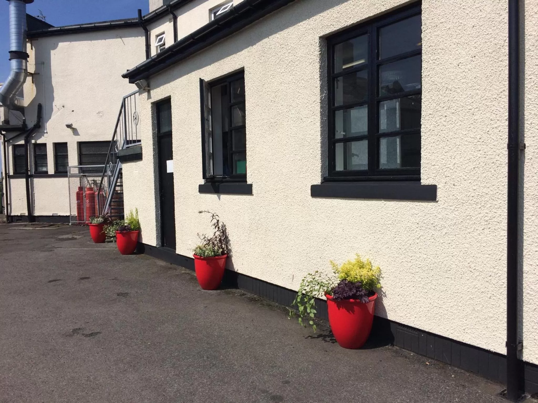 Property building in Links Lets Room Only