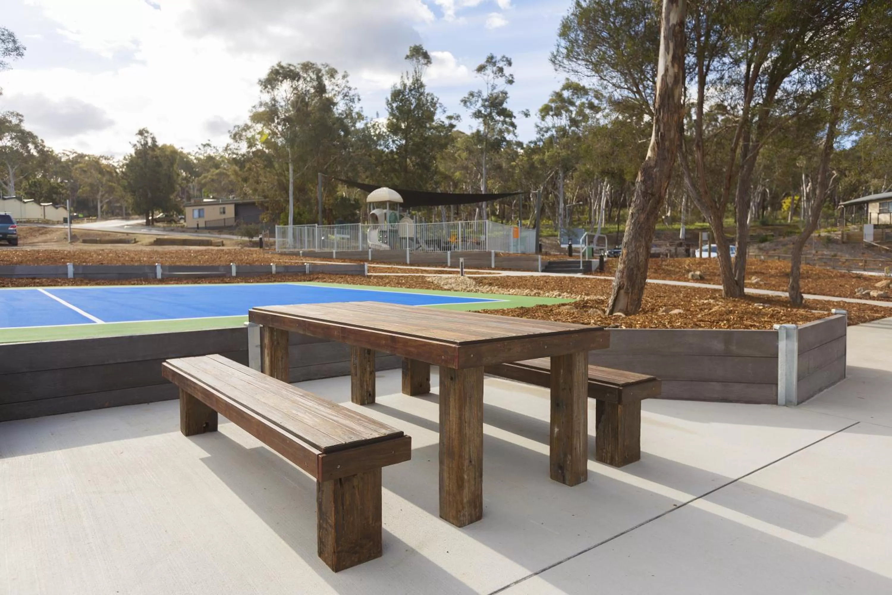 Garden view in Alivio Tourist Park Canberra