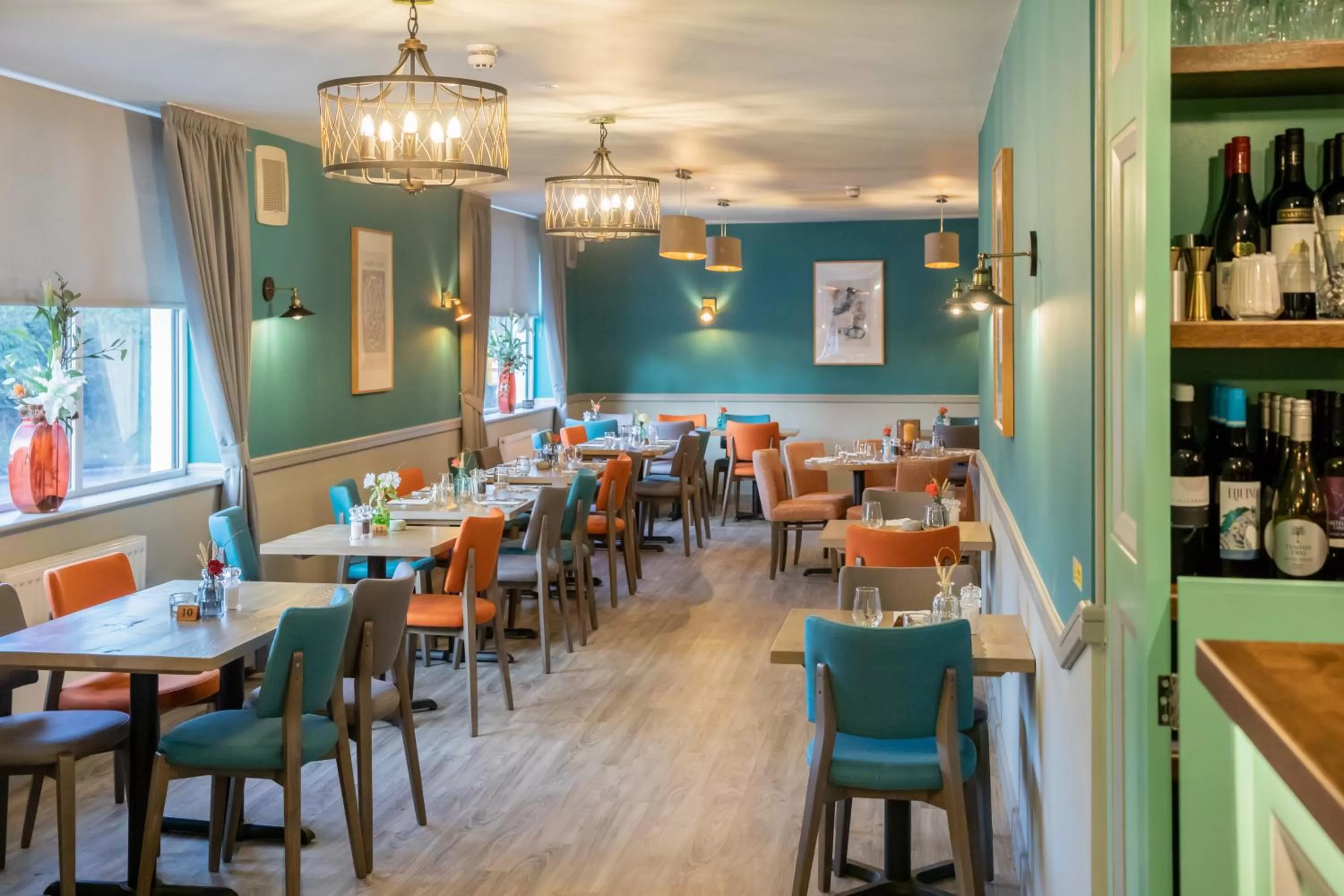 Restaurant/places to eat in Park Head Hotel