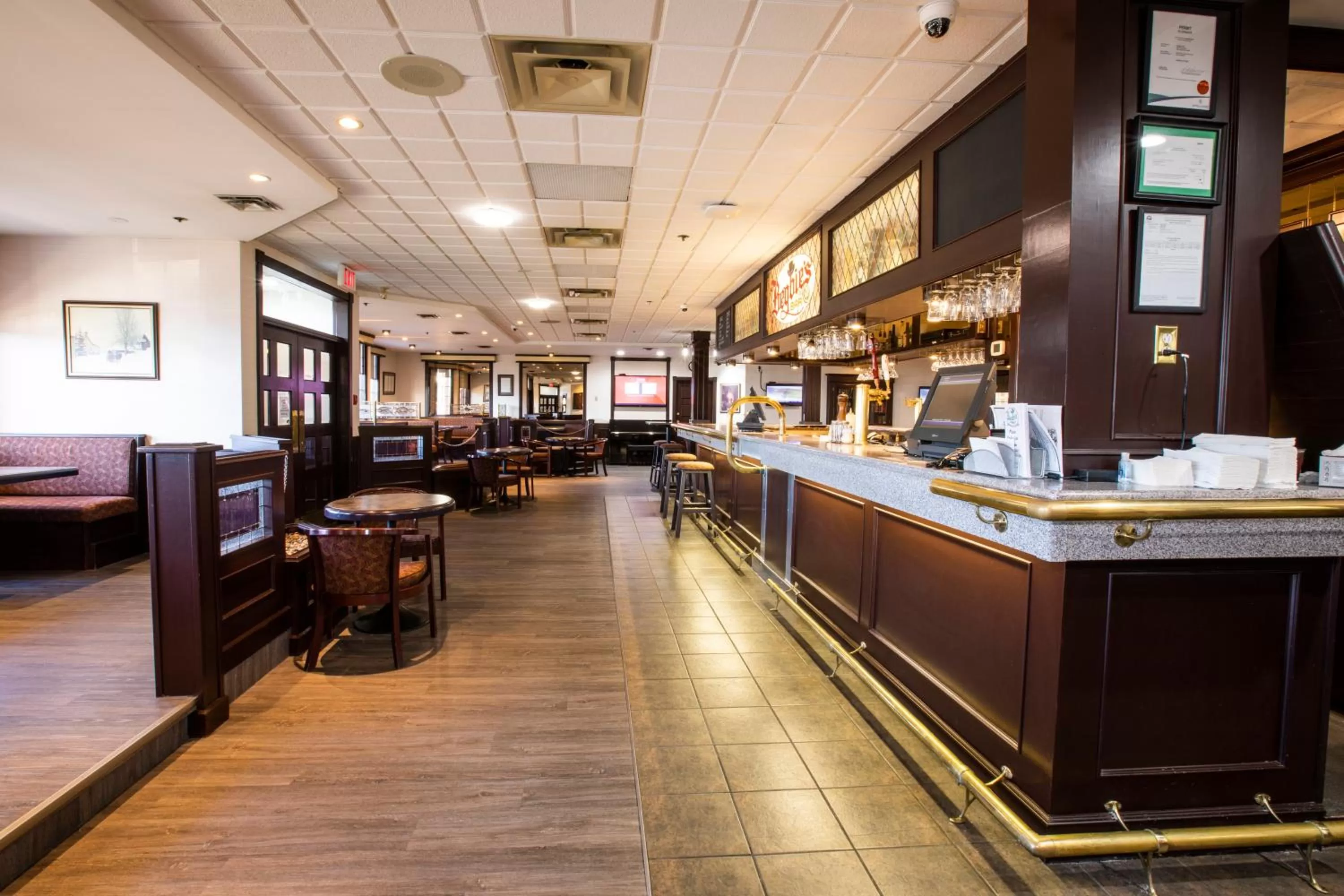 Food and drinks in Tower Inn & Suites