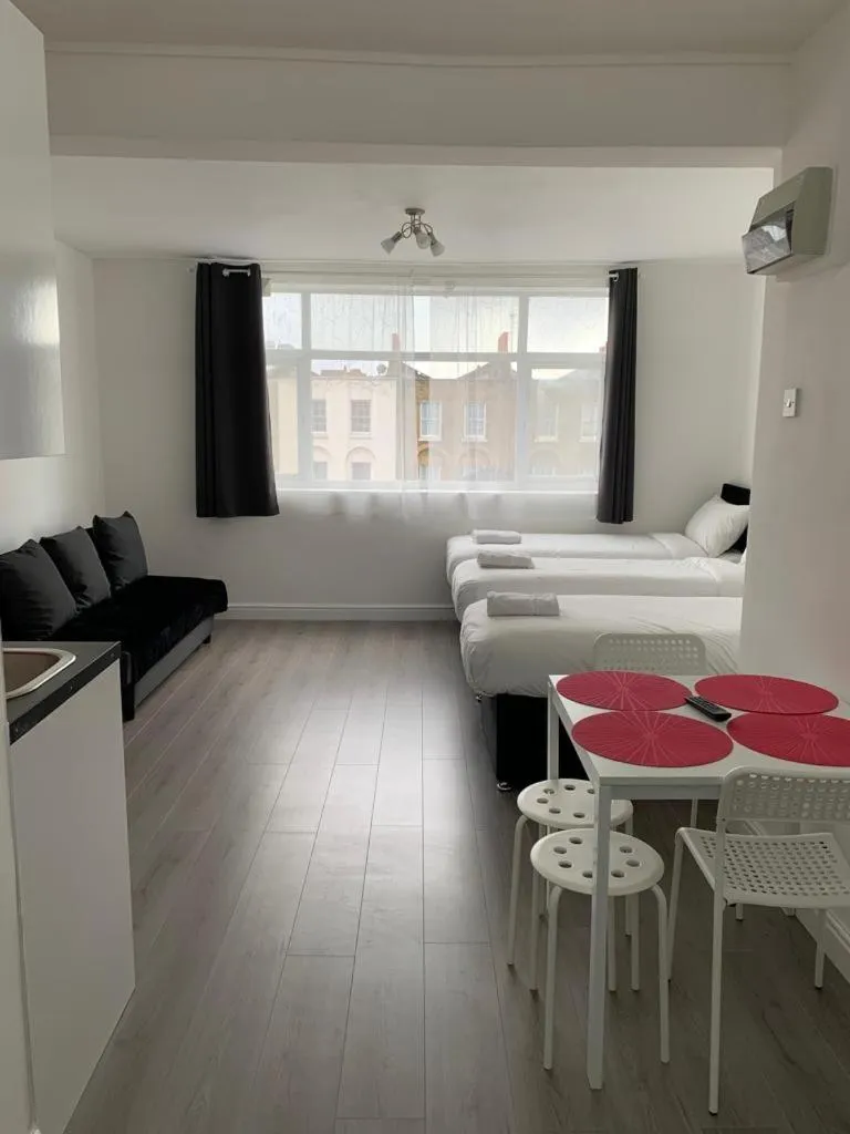 Other in Comfortable - Cosy - Budget Studios in City Center
