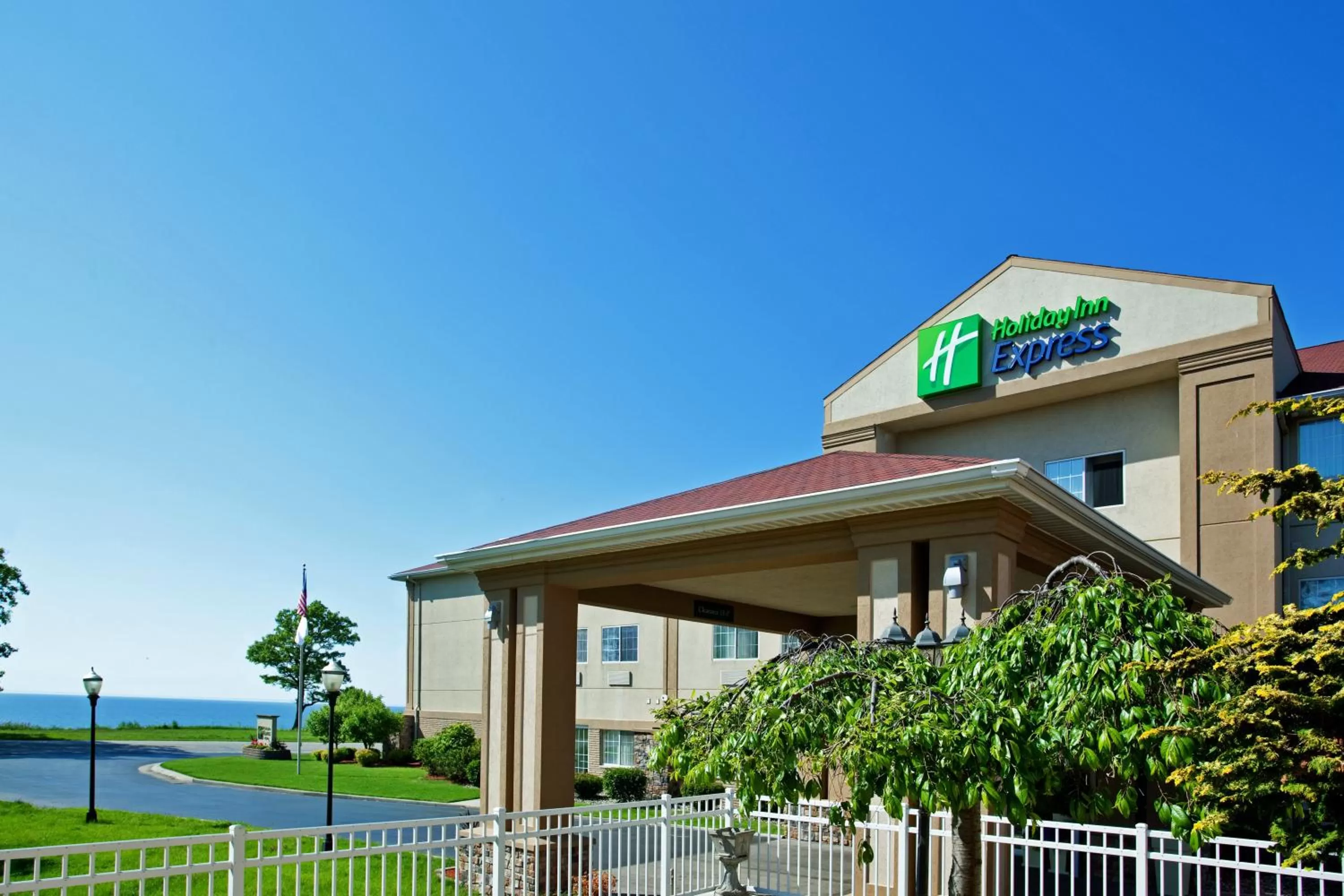 Property building in Holiday Inn Express Hotel & Suites-Saint Joseph by IHG
