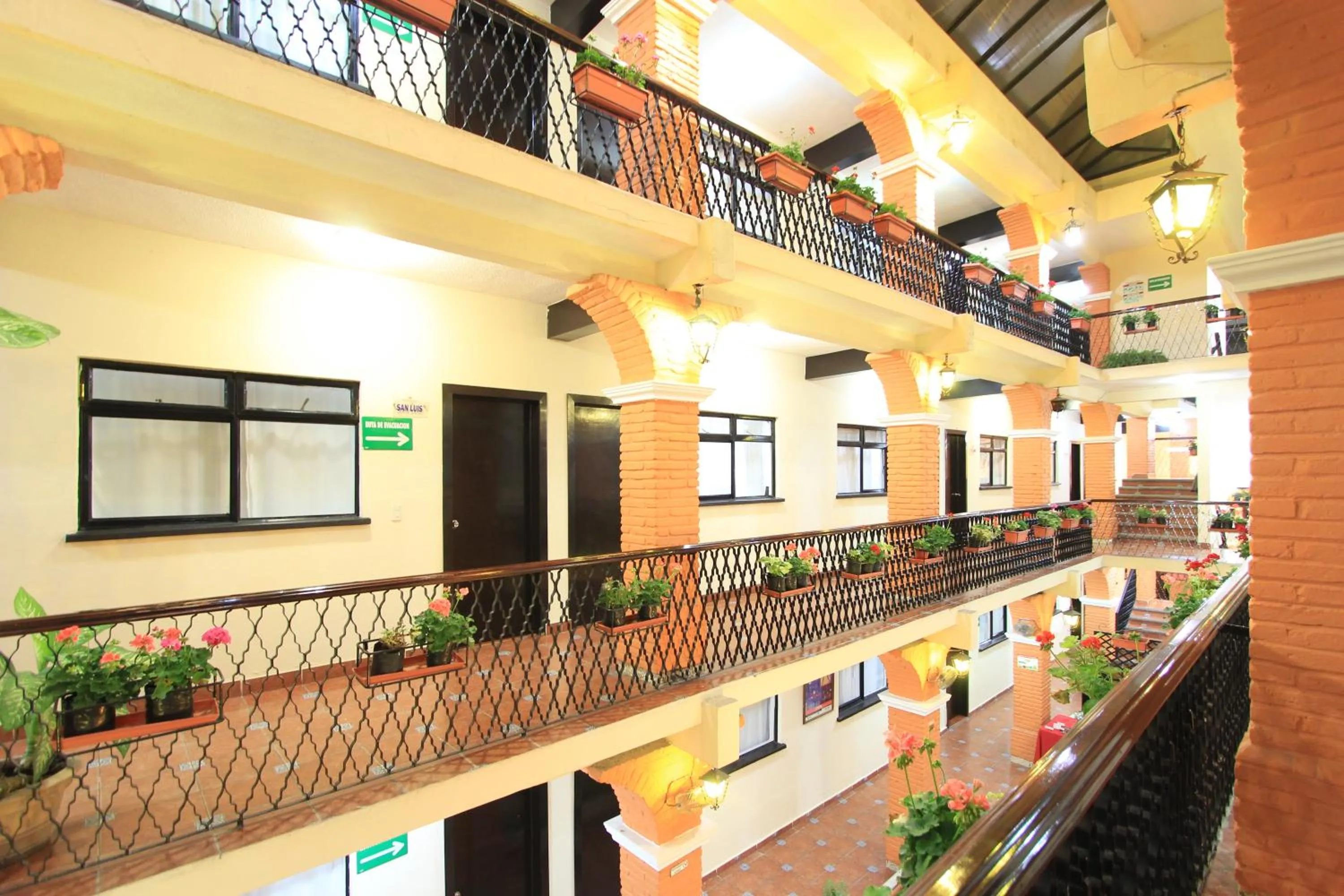 Other in Hotel del Carmen, en el Centro- DESAYUNO Incluido !