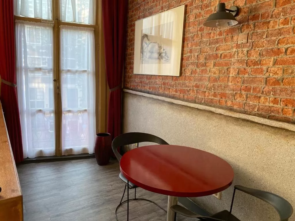 Hotel & bar Royal taste Amsterdam