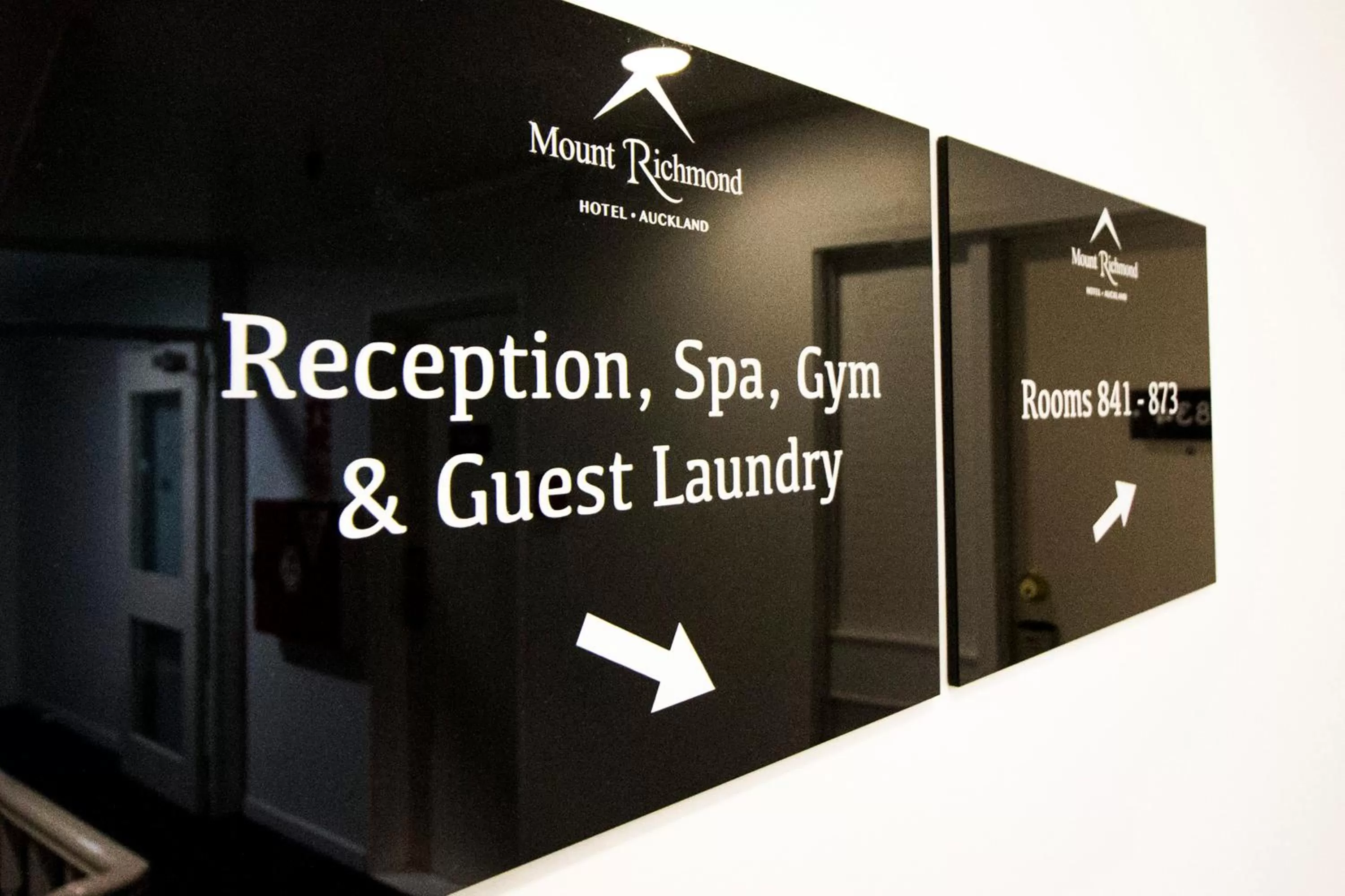 Property logo or sign in Mount Richmond Hotel