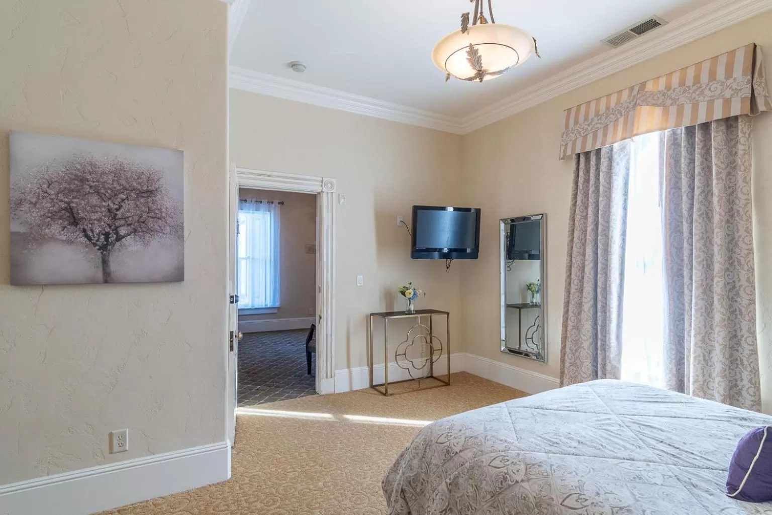 Bedroom, Bed in Chateau Coralini