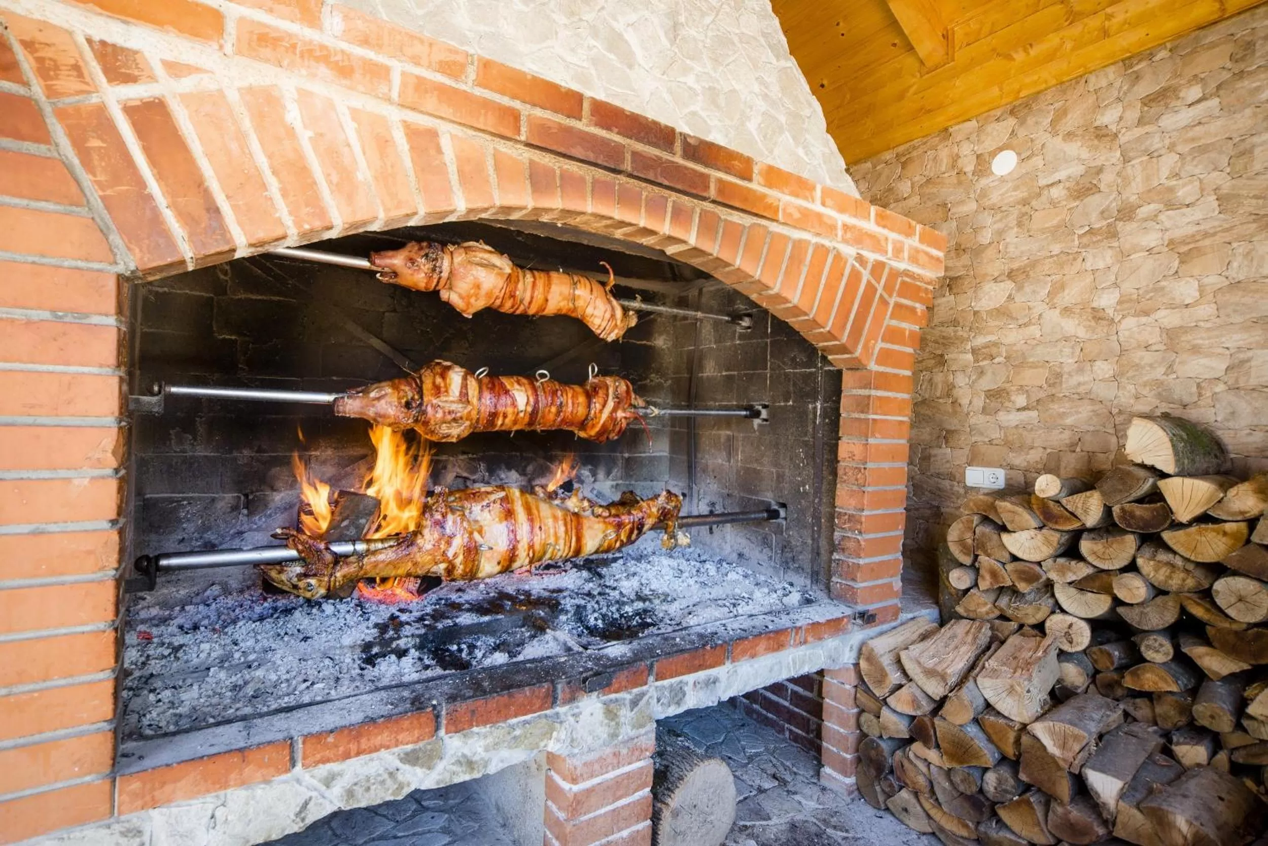 Restaurant/places to eat in Hotel Mirjana & Rastoke