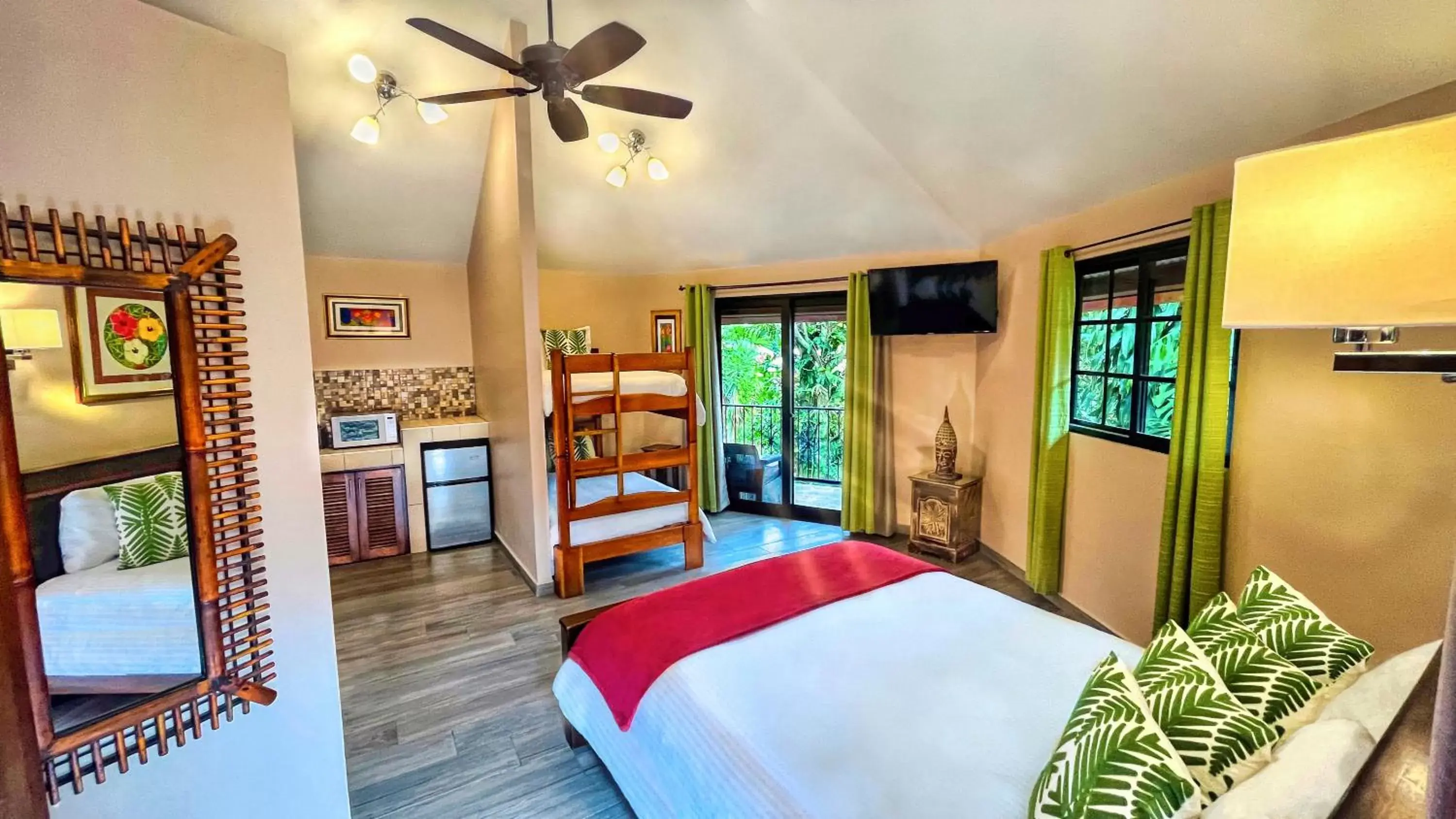 Family Room w/Queen Bed + Bunk Bed in Boquete Garden Inn Family Room w/Queen Bed + Bunk Bed in Boquete Garden Inn