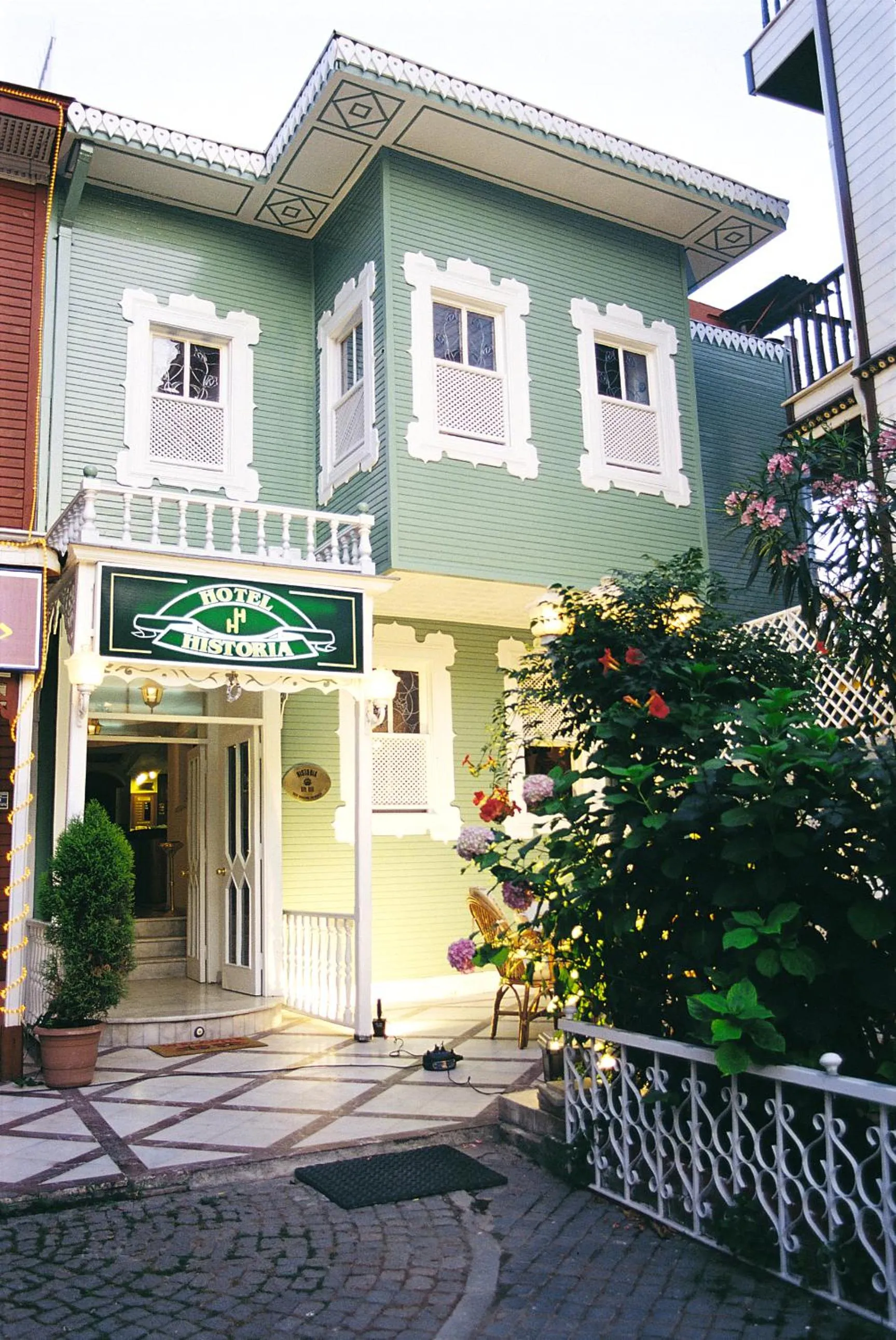 Facade/entrance in Hotel Historia-Special Category