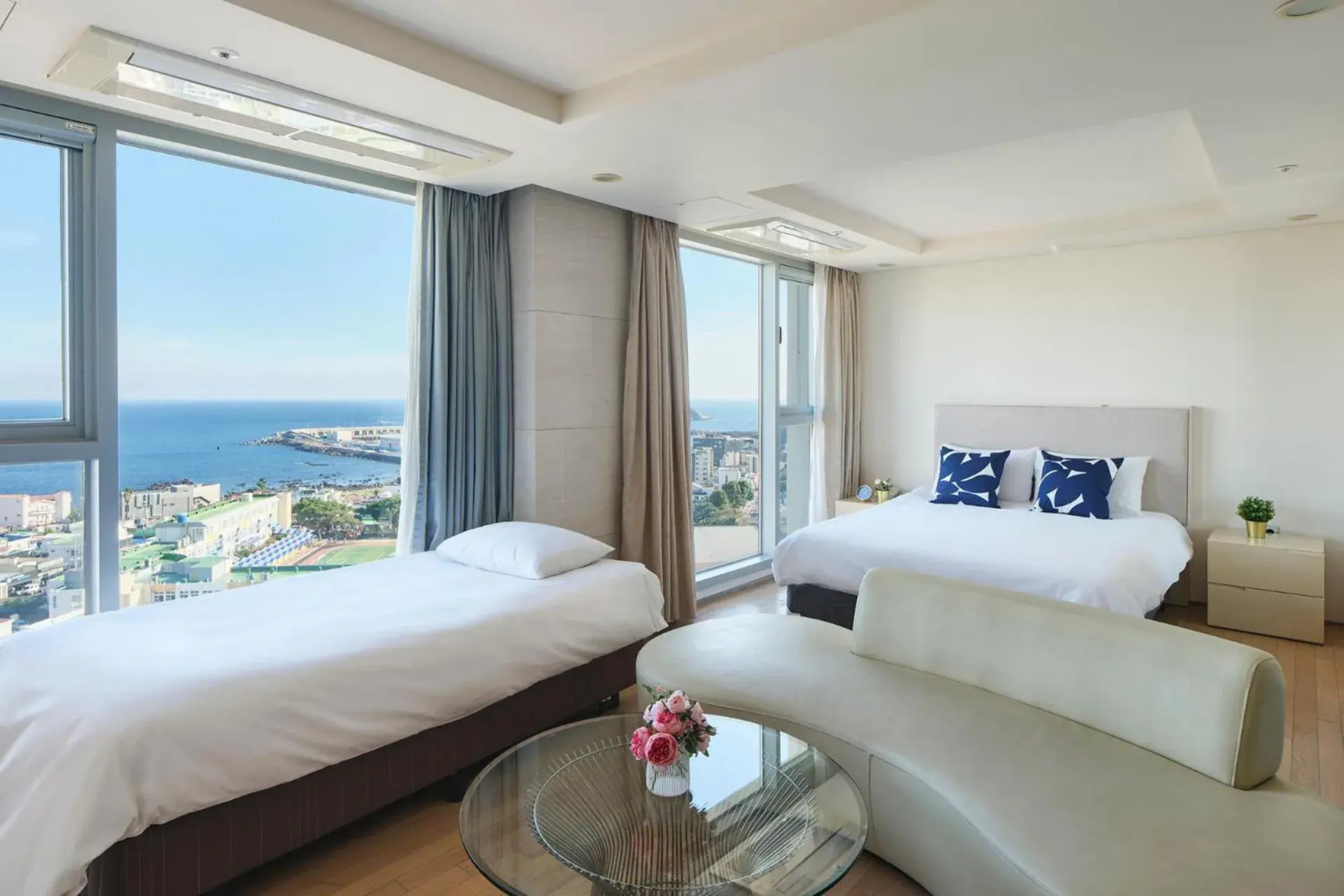 Island Twin Ocean in The Island Blue Hotel Island Twin Ocean in The Island Blue Hotel