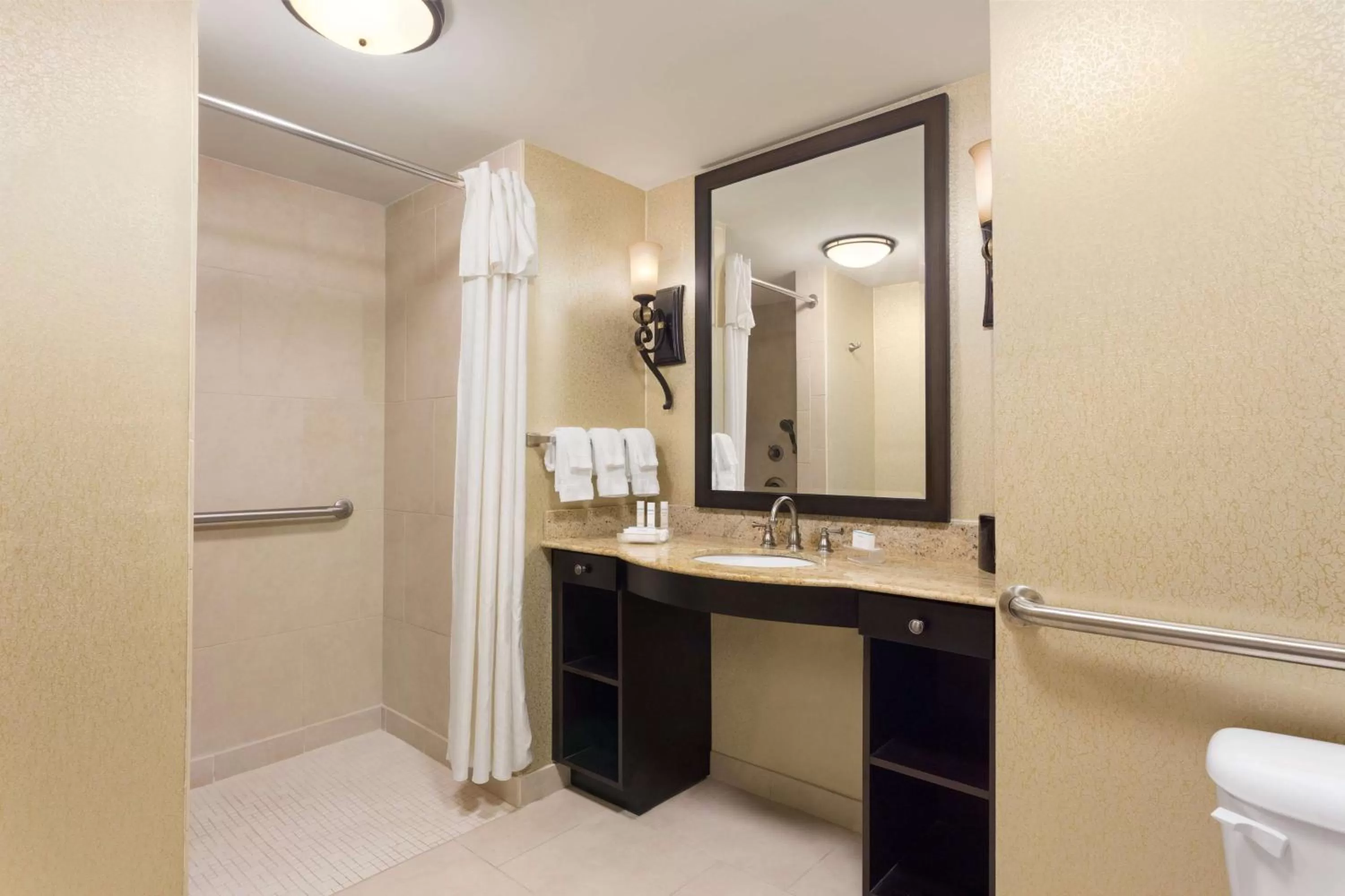 Bathroom in Homewood Suites Lafayette-Airport