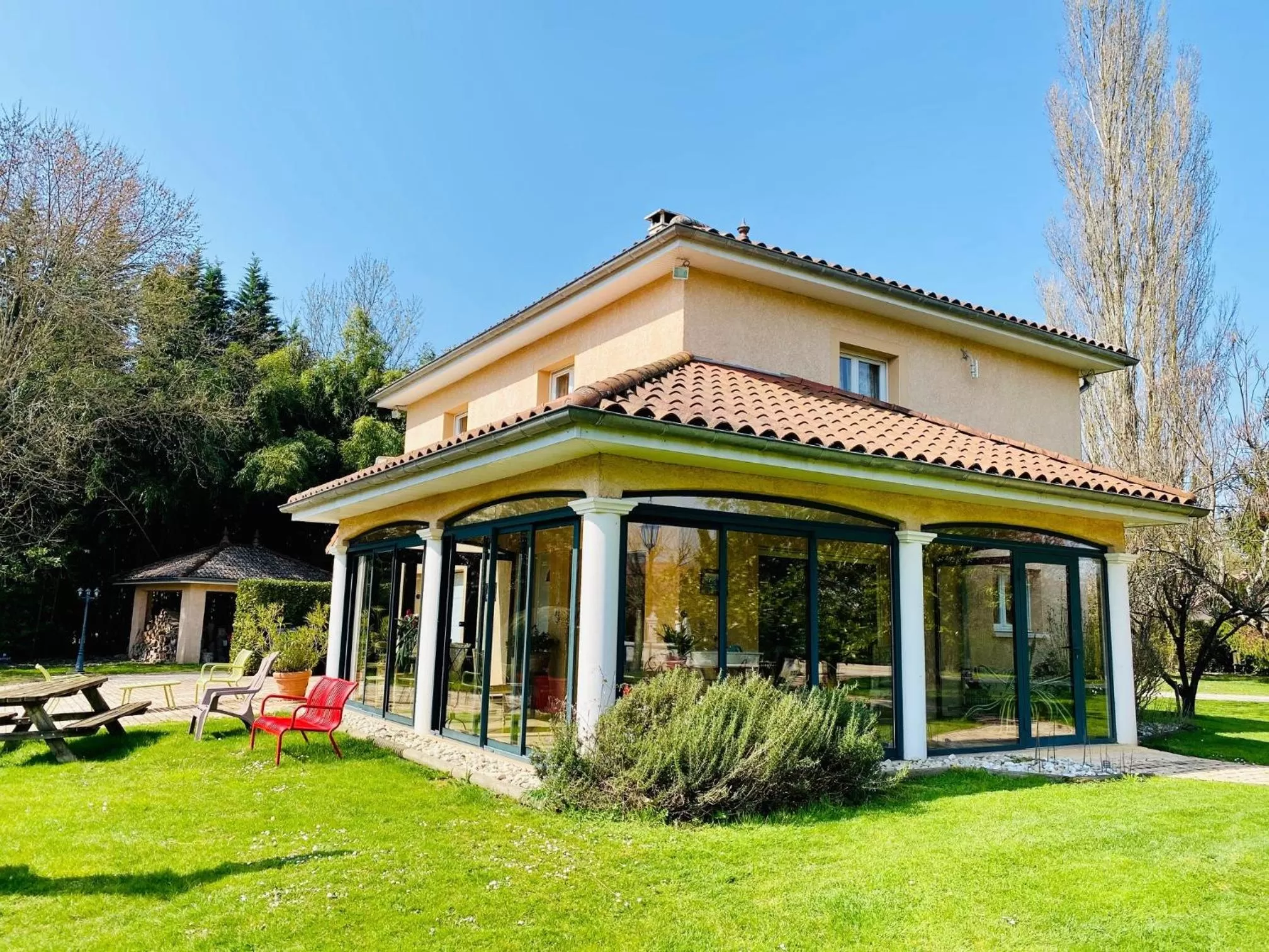 Property building in Les Villas du Domaine de Suzel