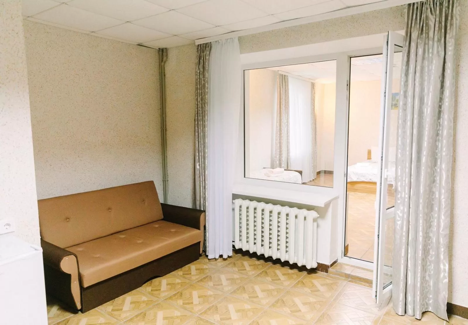 Photo of the whole room, Seating Area in Zelenyi Kampus