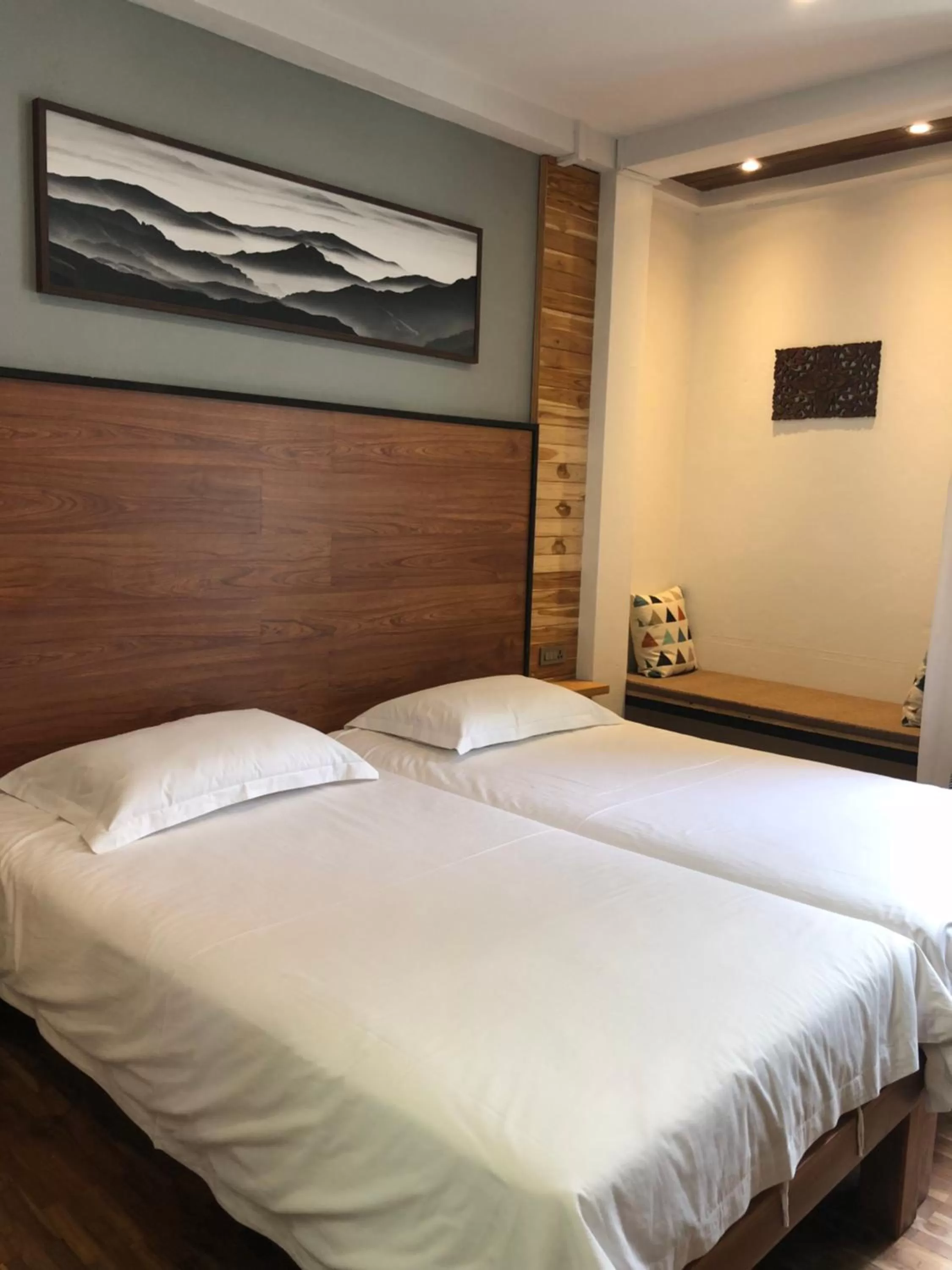 Standard Twin Room (Building B) in Celosia Chiang Mai Hotel