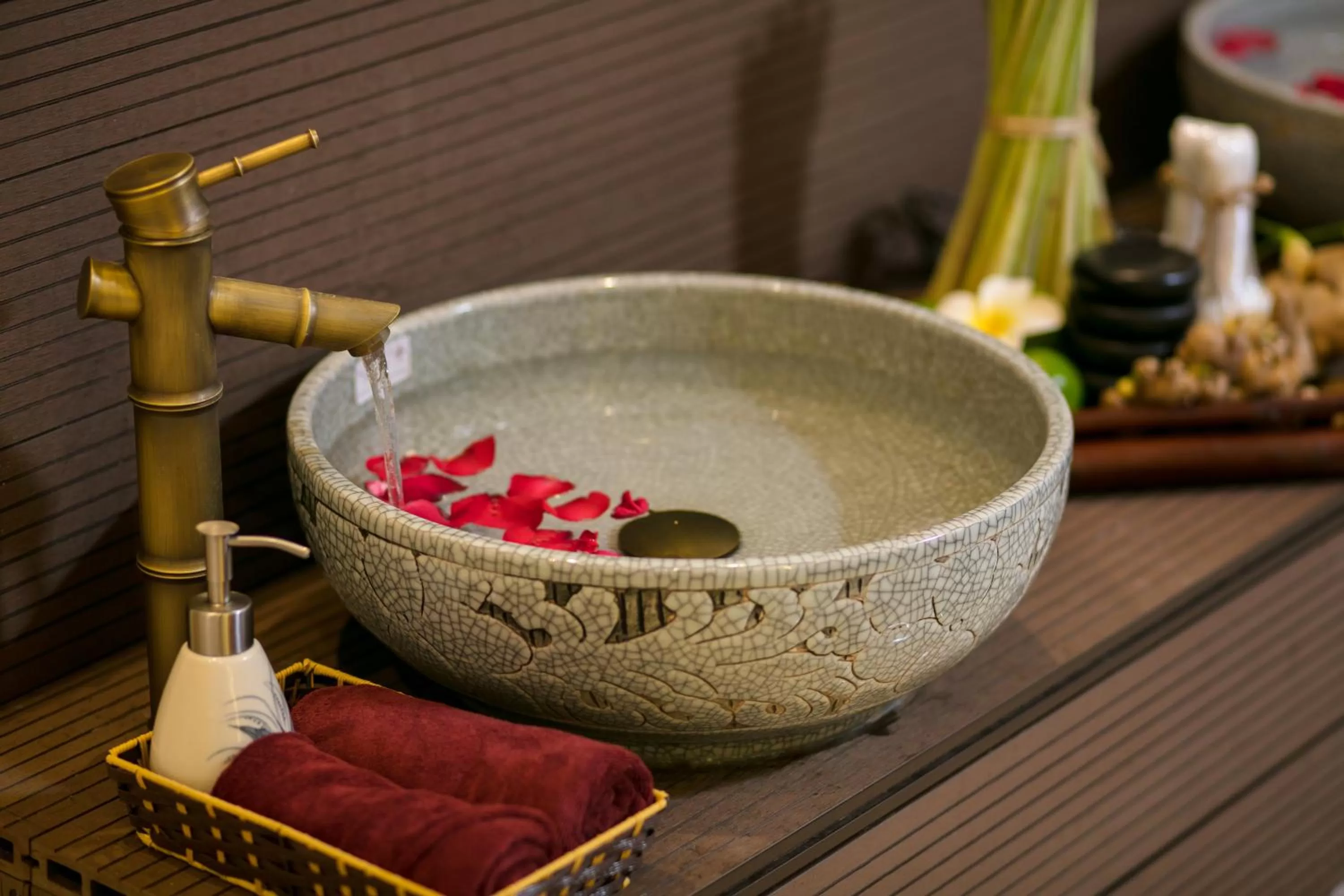 Massage in Hanoi Paon Hotel Spa & Sky Bar