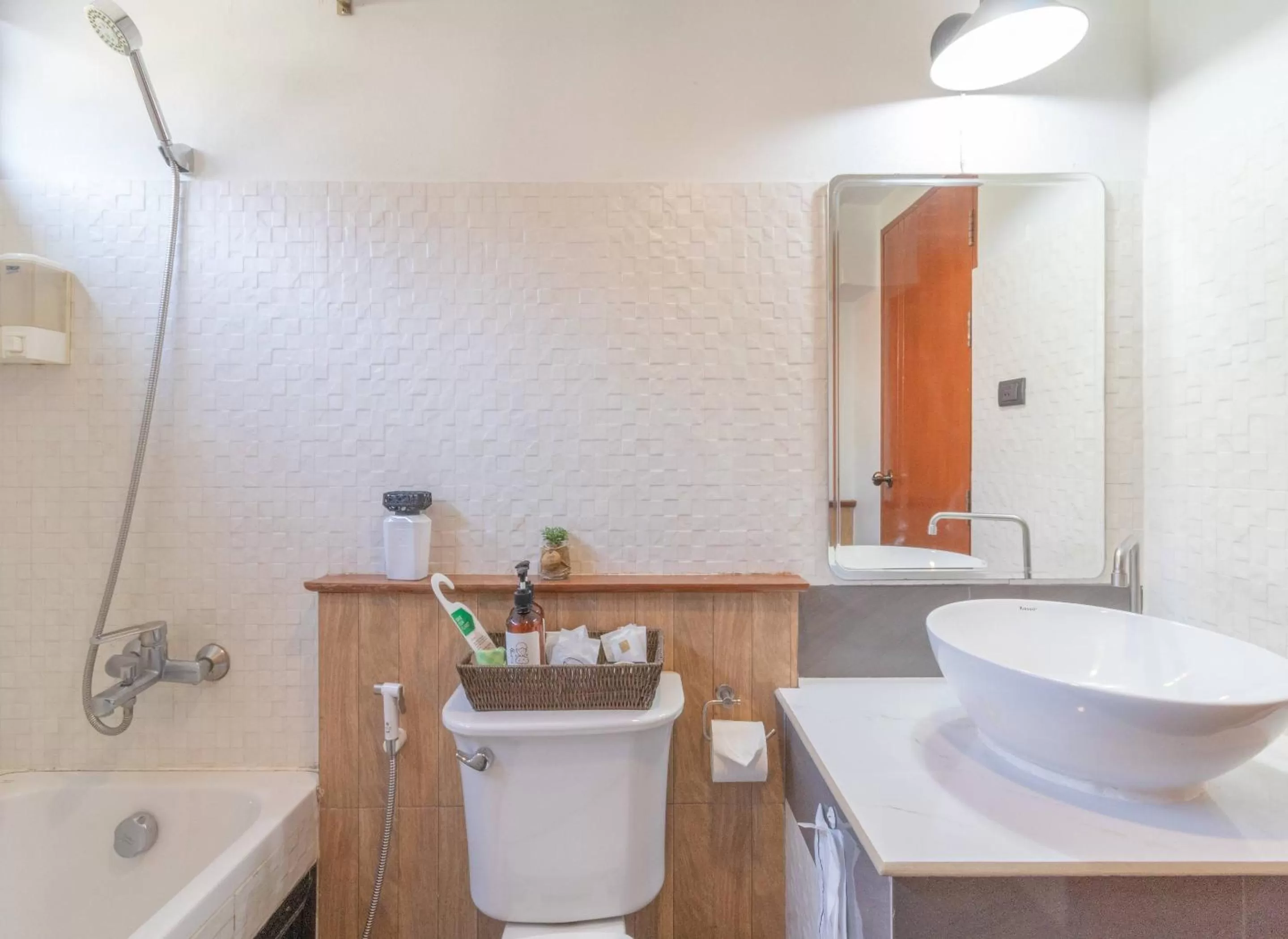 The Old City Wall Inn