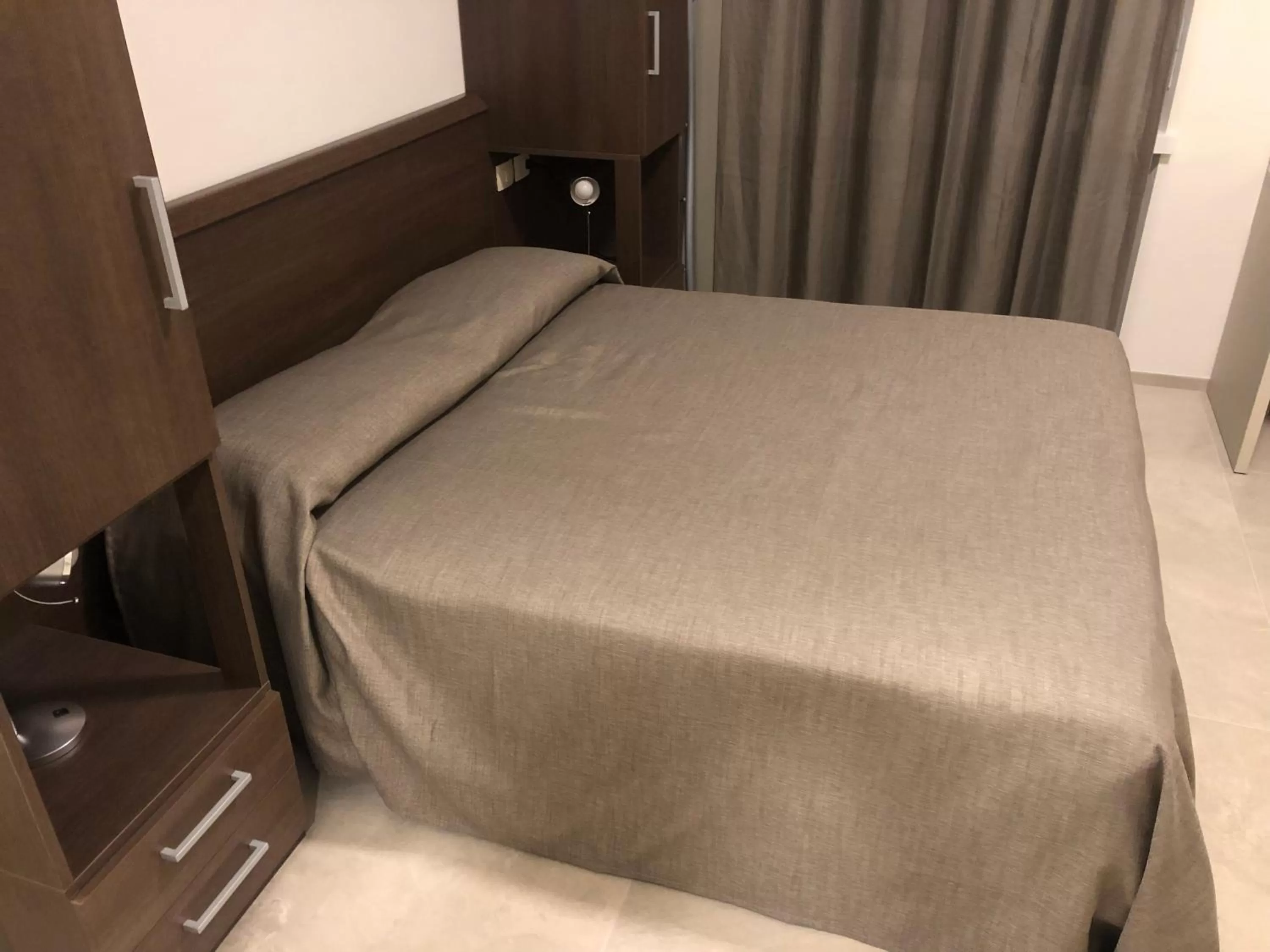 Bed in B&b estercarlo