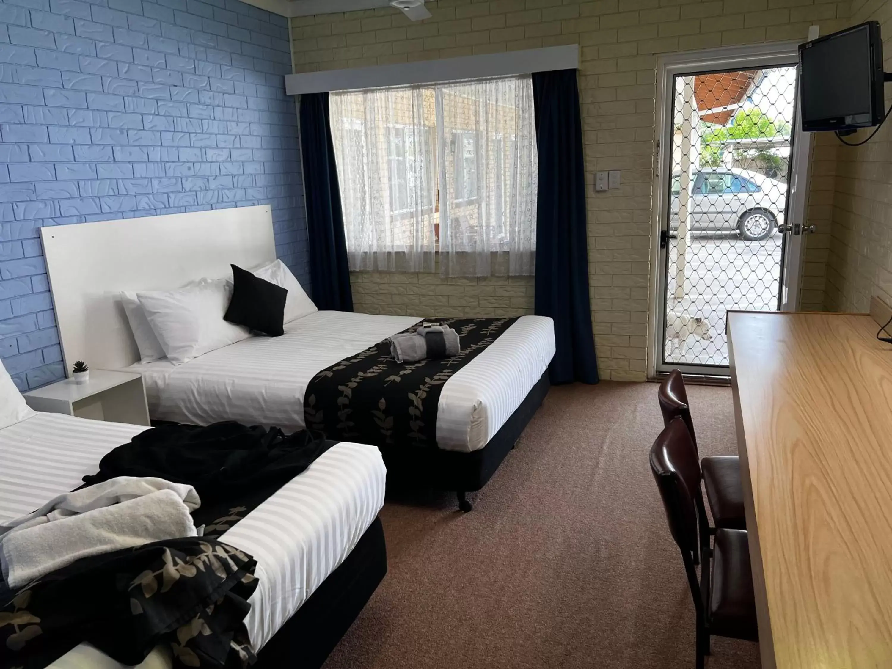 Double Room with Two Double Beds in Jillaroo Motor Inn Double Room with Two Double Beds in Jillaroo Motor Inn