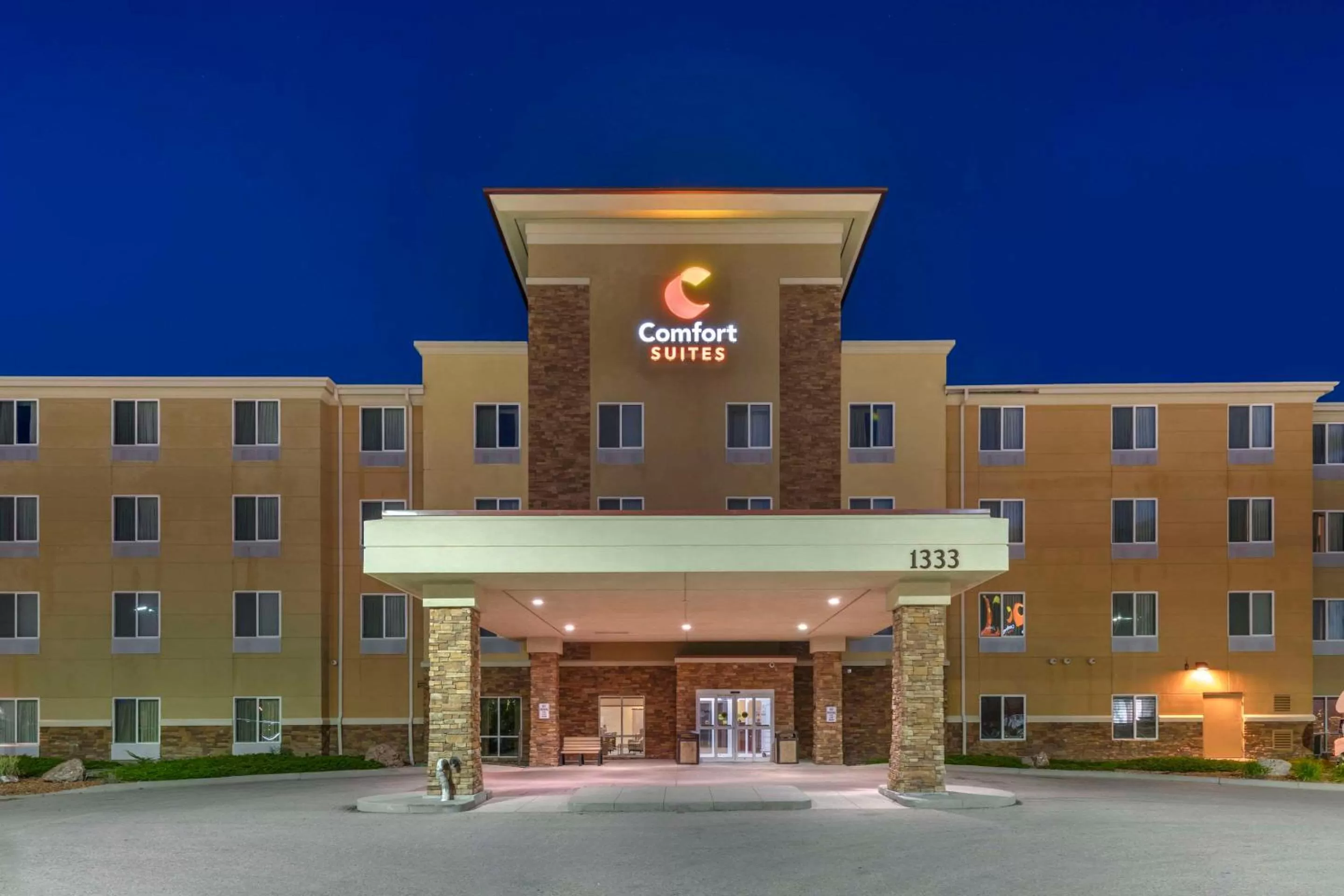 Property building in Comfort Suites Conference Center Rapid City