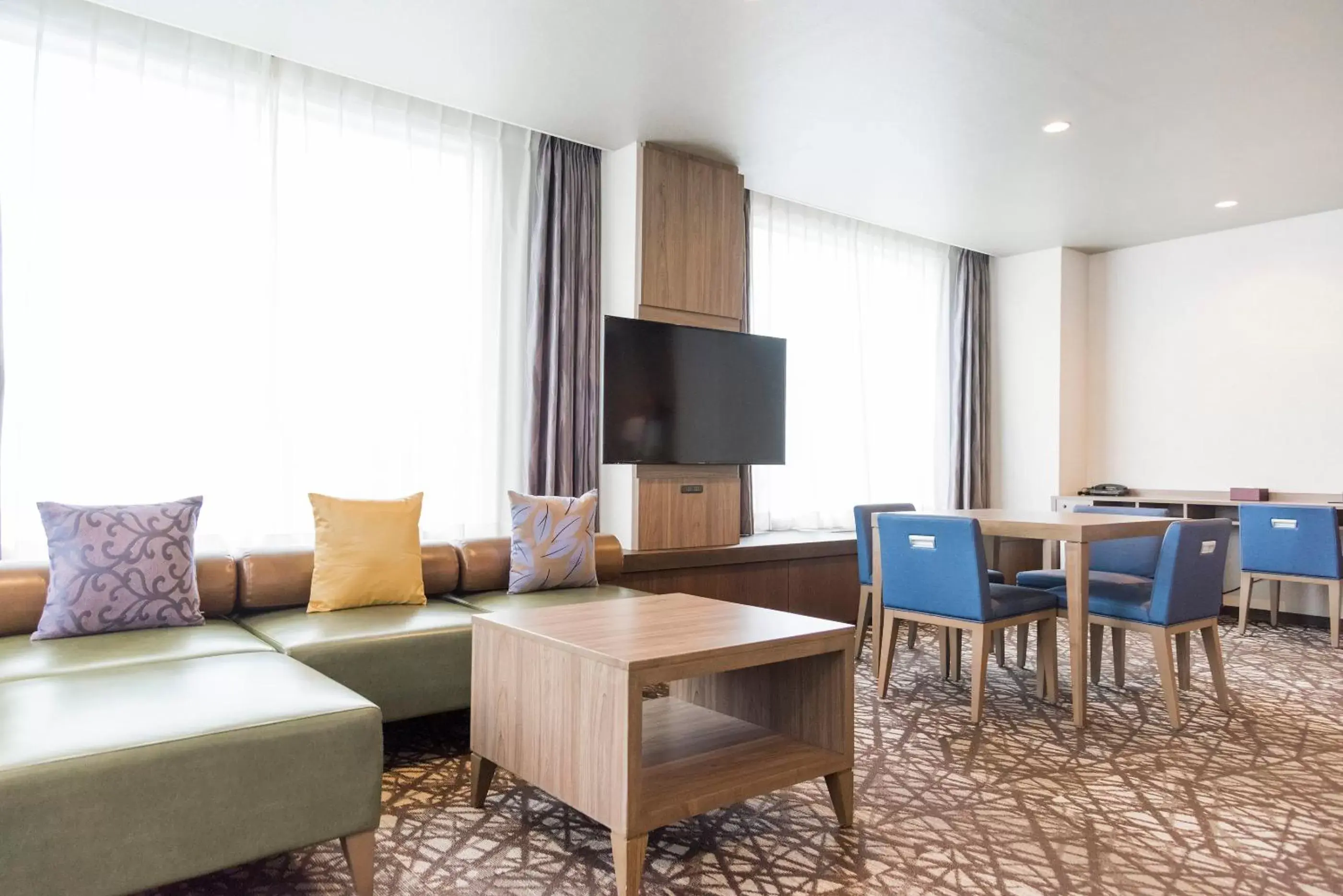 Superior Family Room - single occupancy - Non-Smoking in HOTEL MYSTAYS Sapporo Nakajima Park Superior Family Room - single occupancy - Non-Smoking in HOTEL MYSTAYS Sapporo Nakajima Park