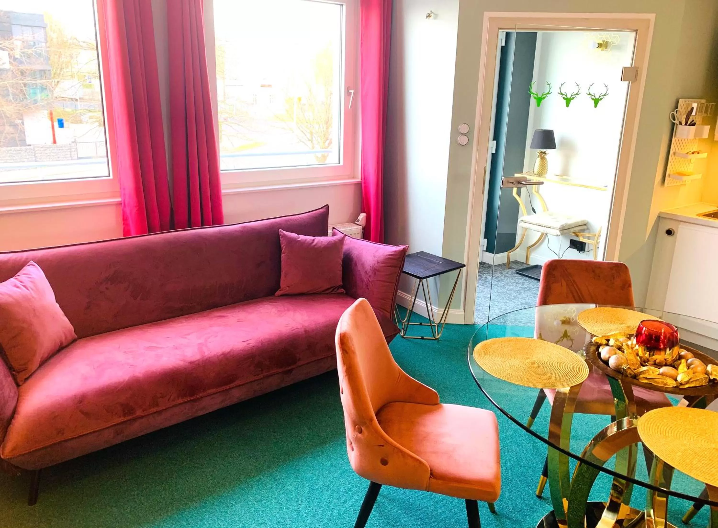 Seating Area in BESOTEL Mettmann