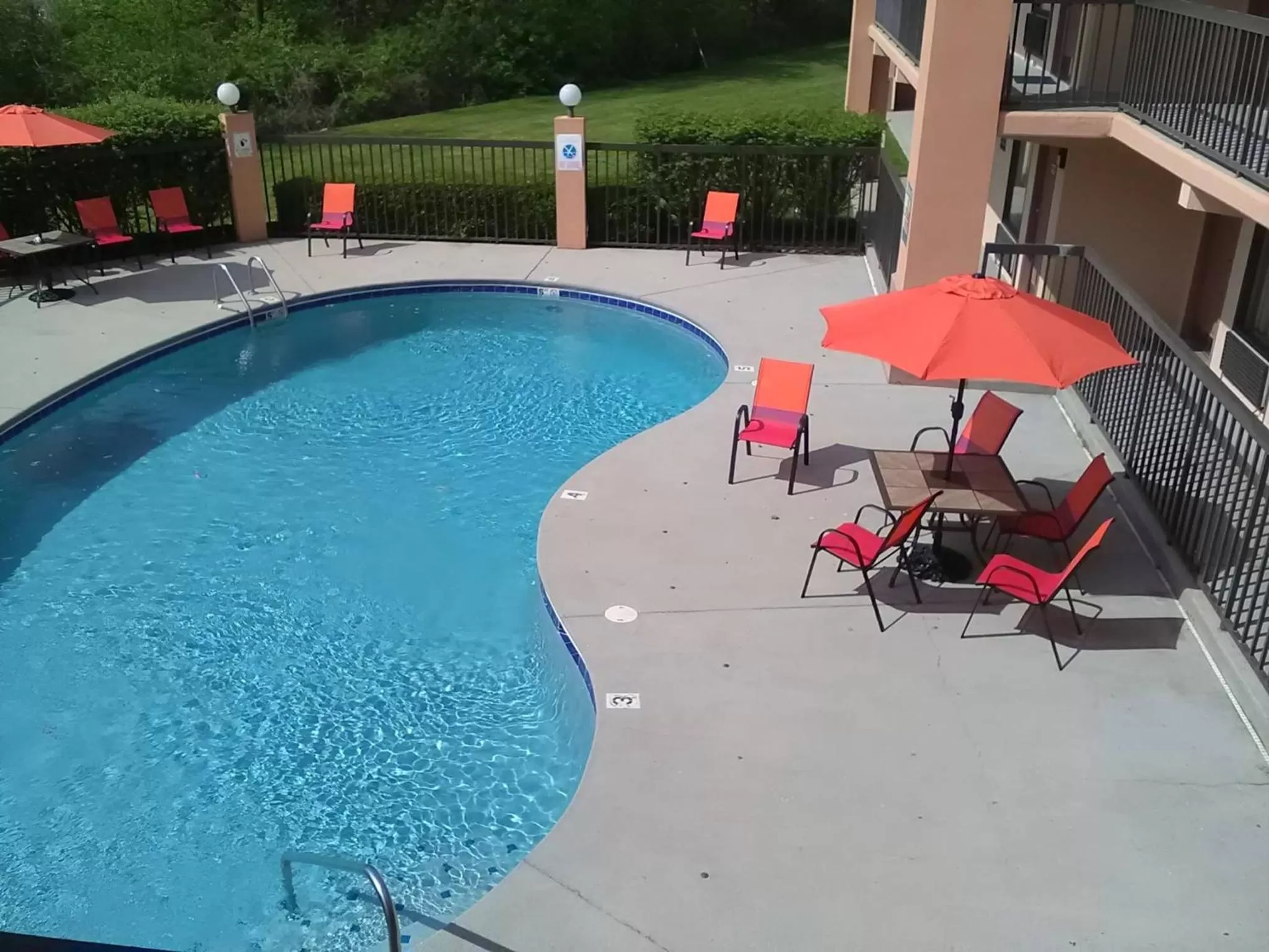 Swimming pool in Super 8 by Wyndham Knoxville West/Farragut