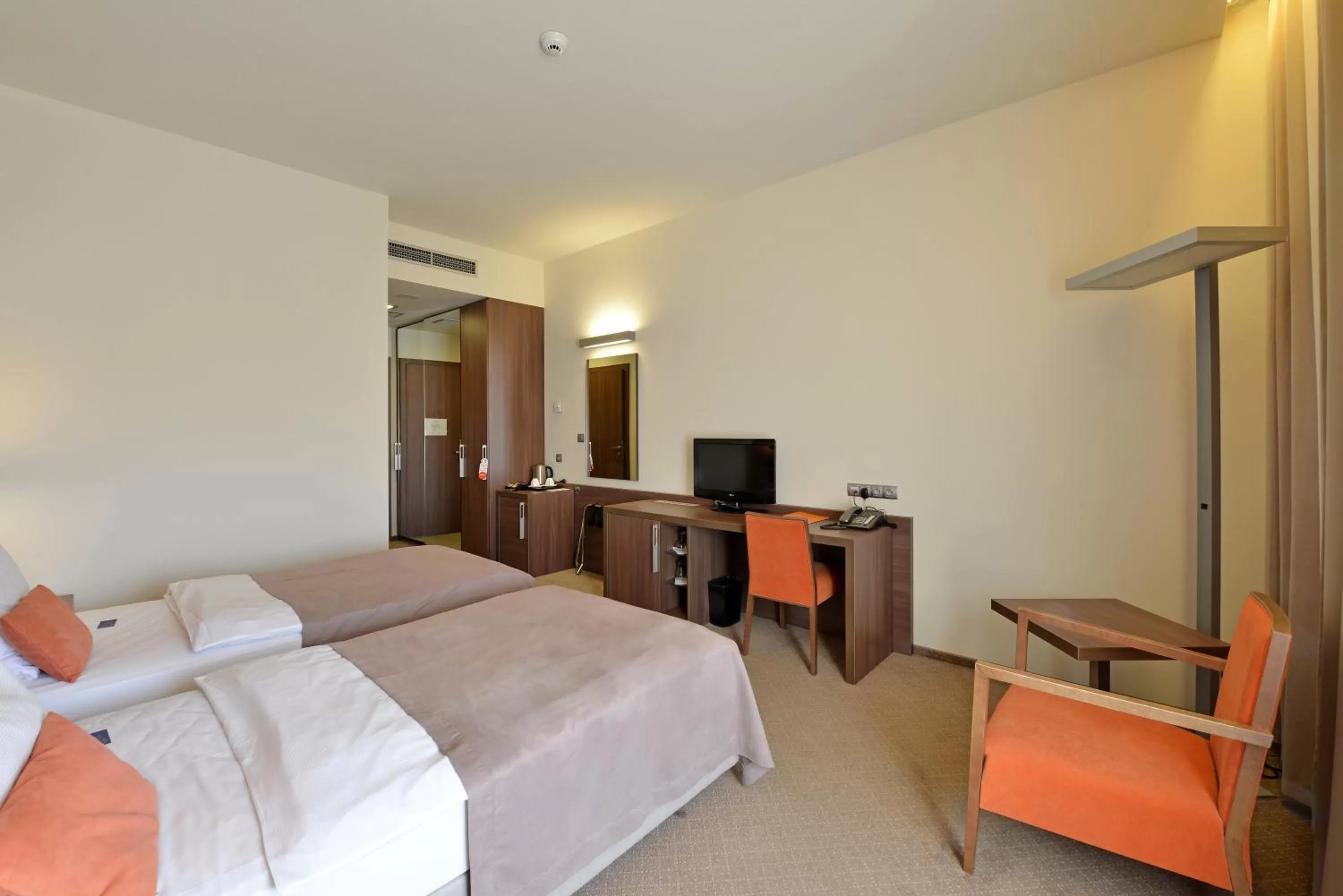 Bedroom, Bed in Hotel Budweis