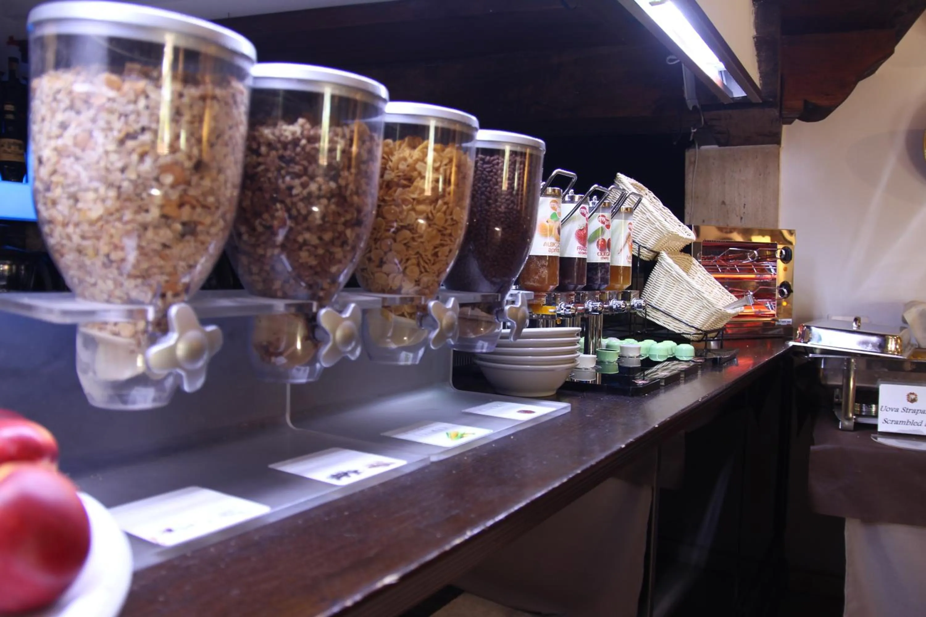 Breakfast in La Bastiglia