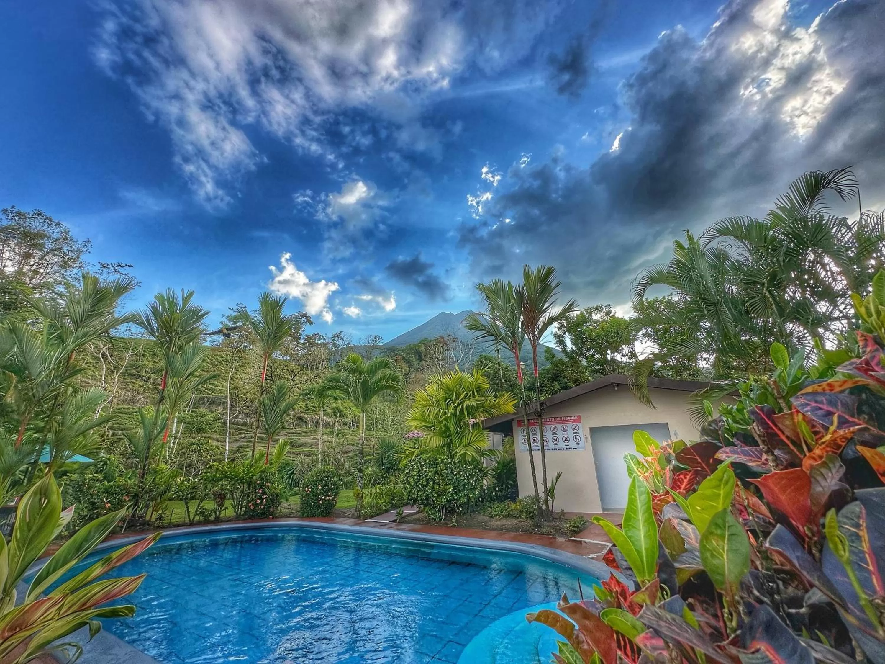 Swimming Pool in Loma Real Hot Springs Bed & Breakfast