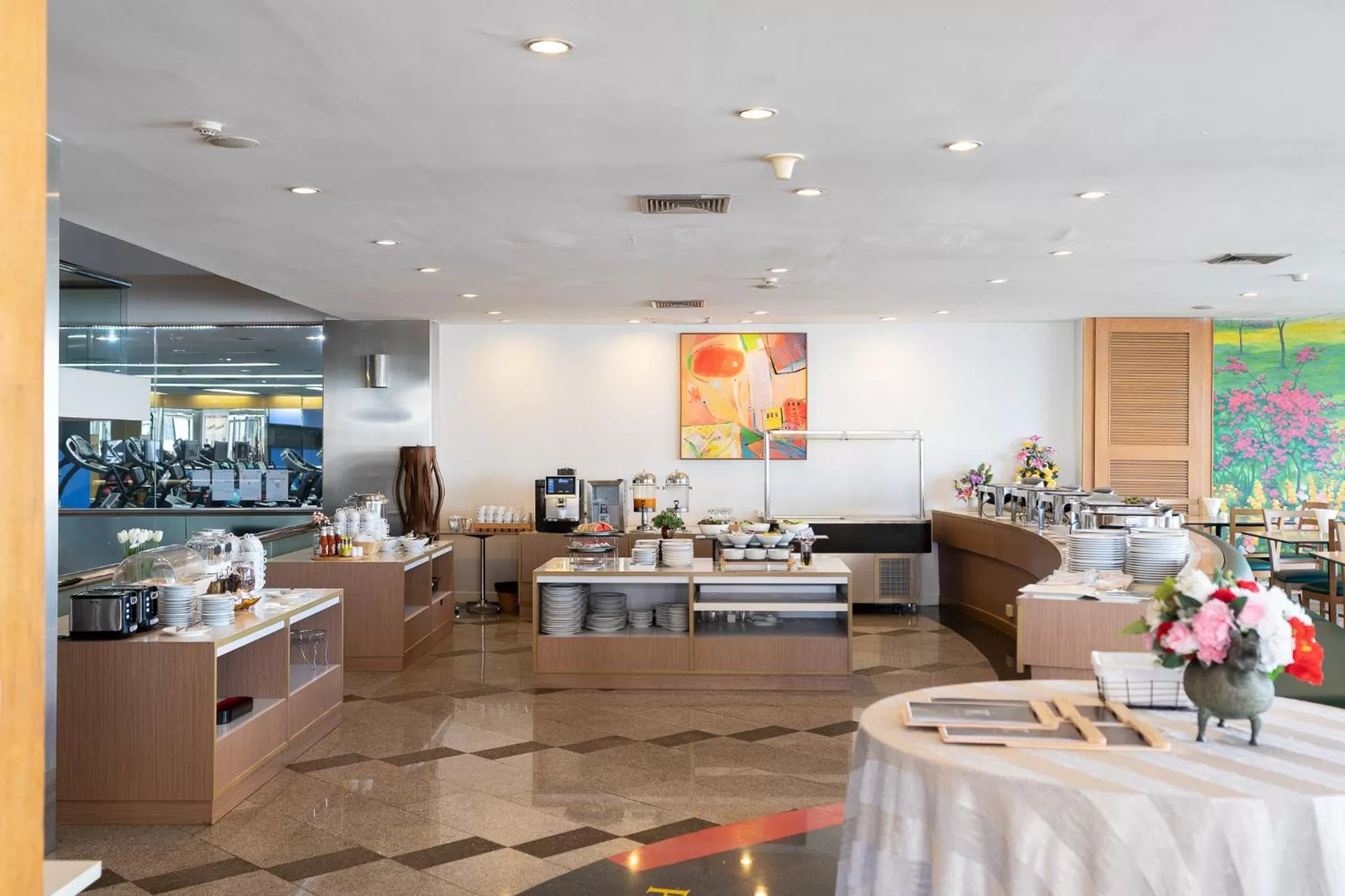 Restaurant/places to eat in Riverine Place Hotel and Residence