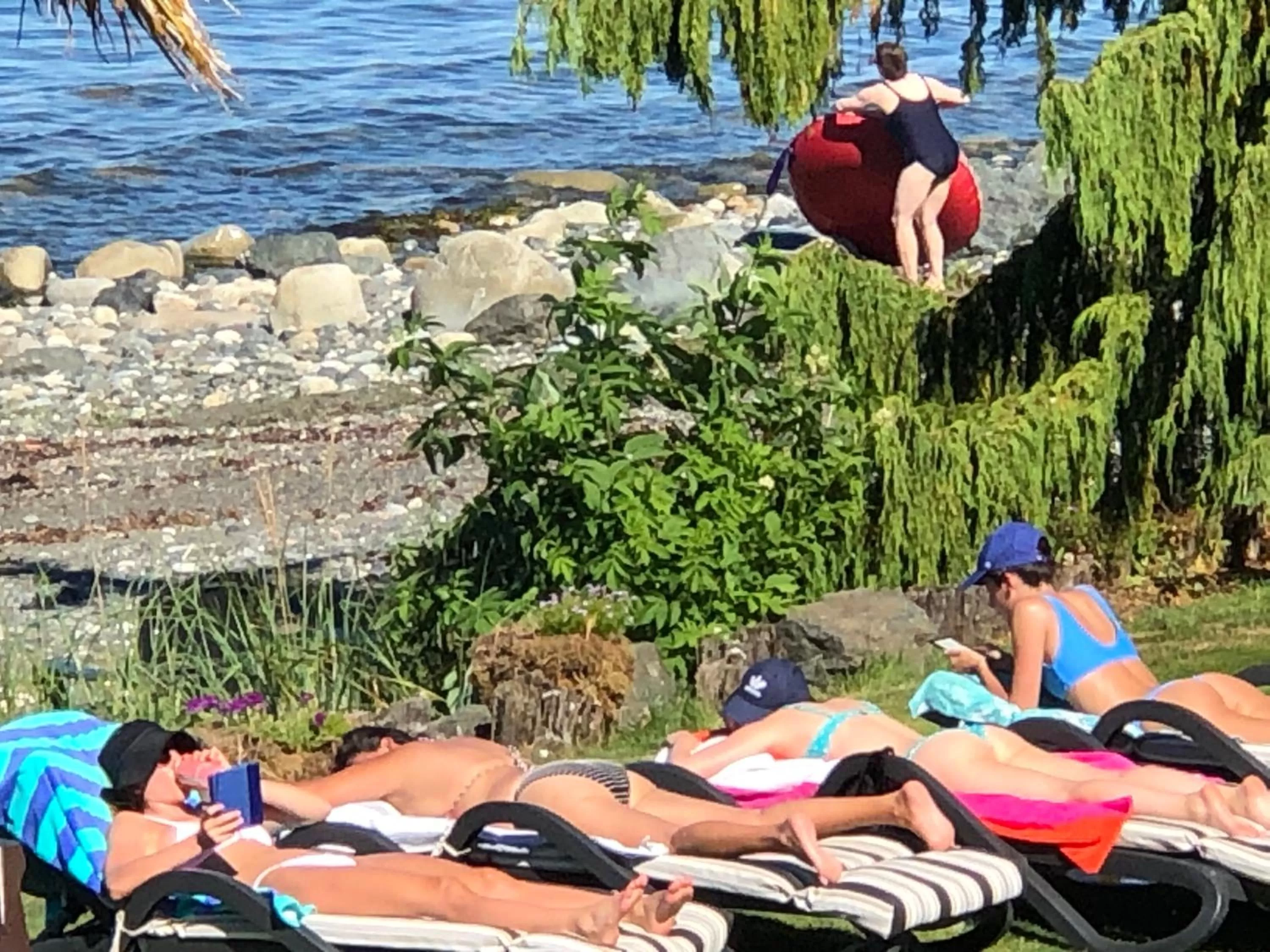 Property building in Qualicum Breeze Beach Resort